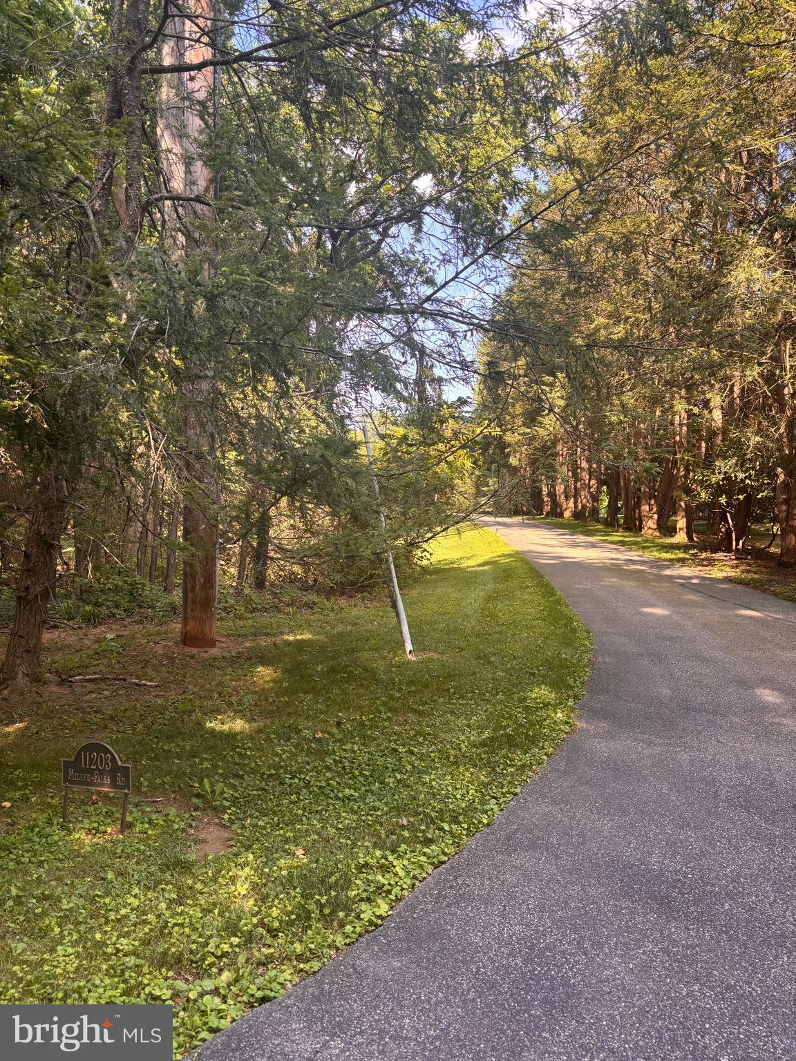 FALLS ROAD CORRIDOR - Residential