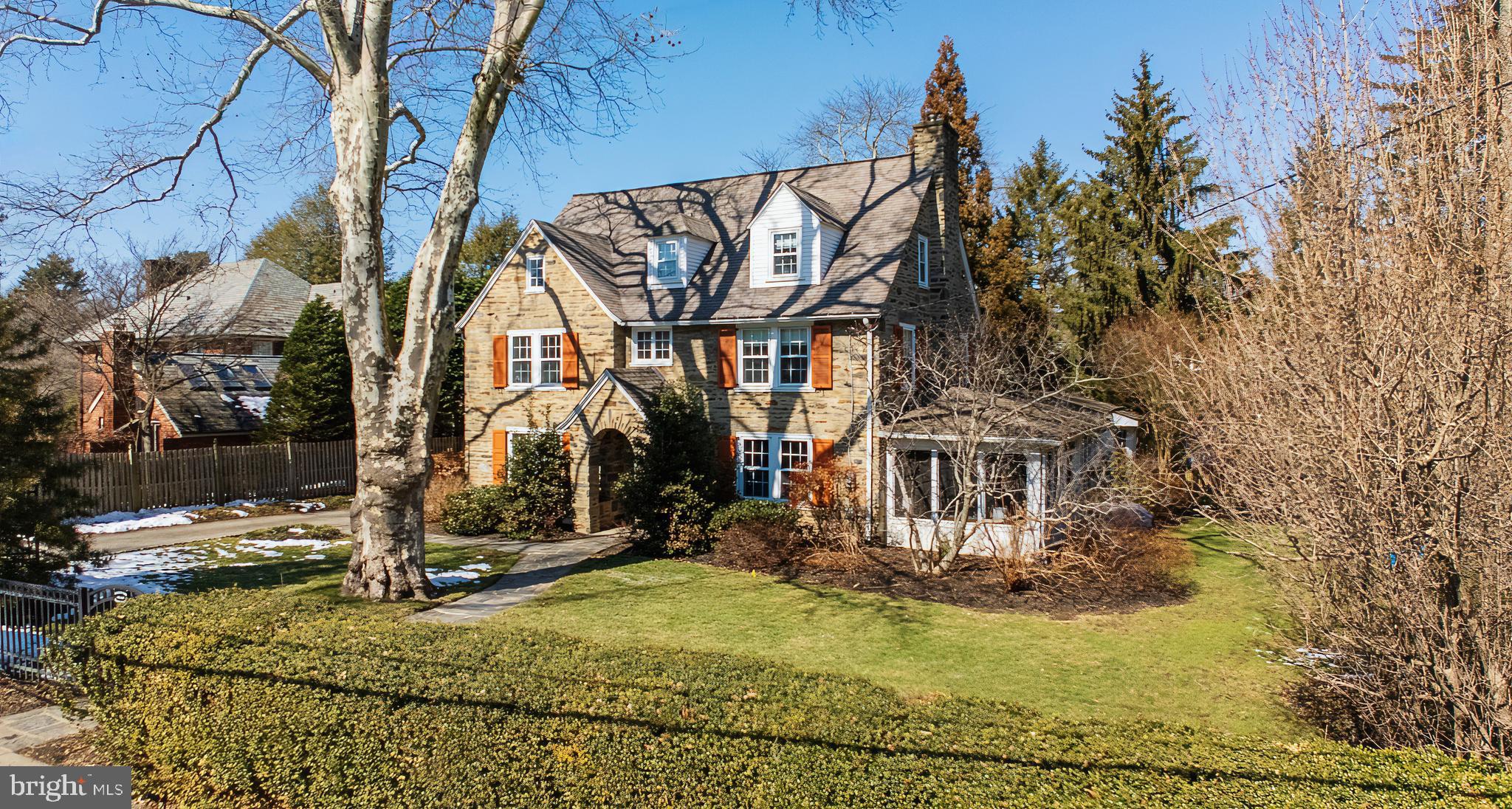 BRYN MAWR - Residential