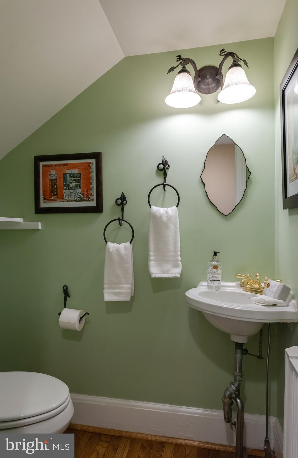 BRYN MAWR - Residential