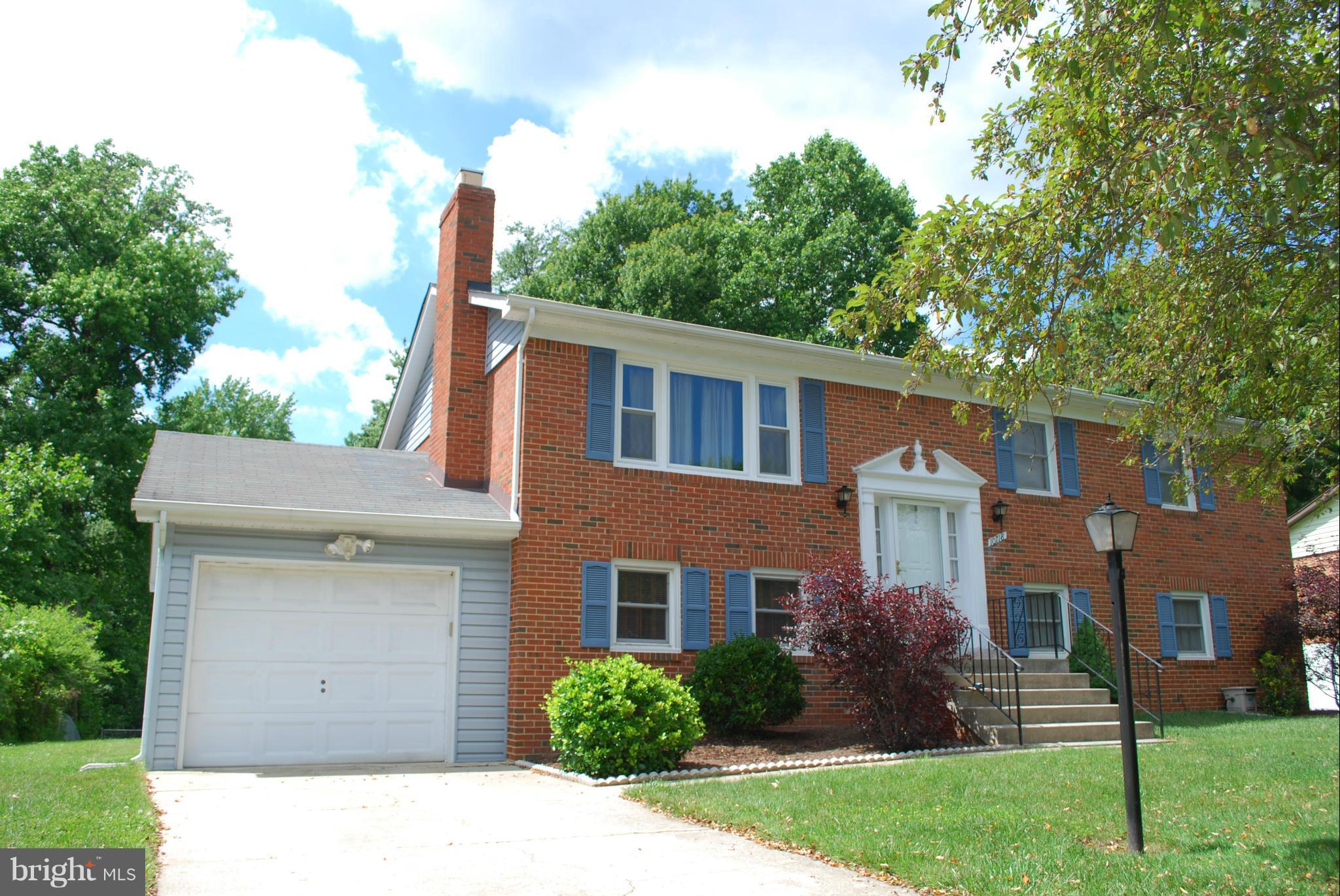 This home goes on your A-list!  Stunning home fully updated w/all the latest designer finishes.  Replacement windows, ceramic tile, granite/SS, new hardwood flrs, stairs & interior stair rails. Updated features: metal insulated front door, sliders from DR to deck, door from main suite to deck & more.  Lge yard offers opportunity for outdoor entertaining & fun.  Neighborhood tennis & bball.