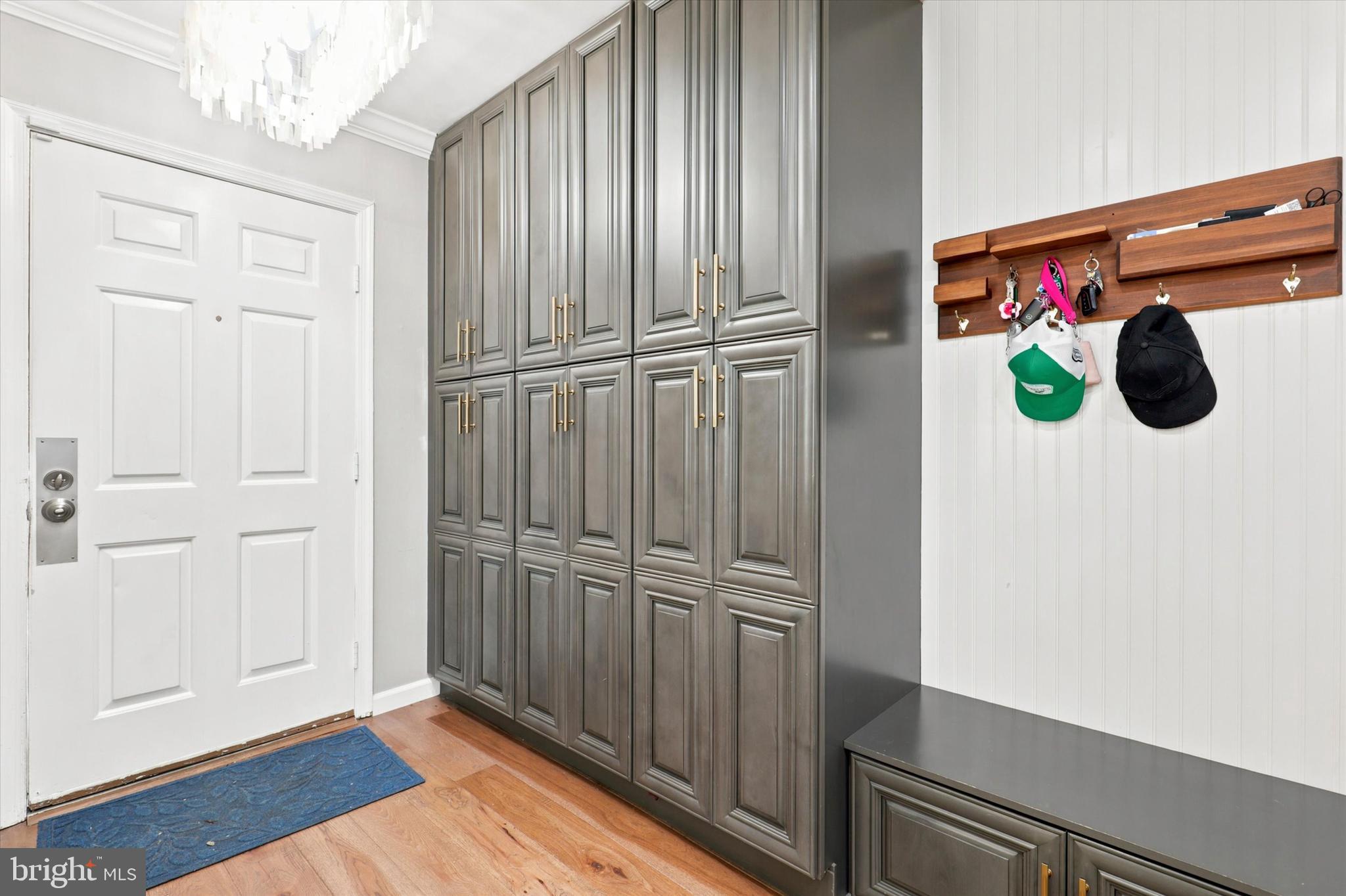 SPRINGDELL VILLAGE - Residential