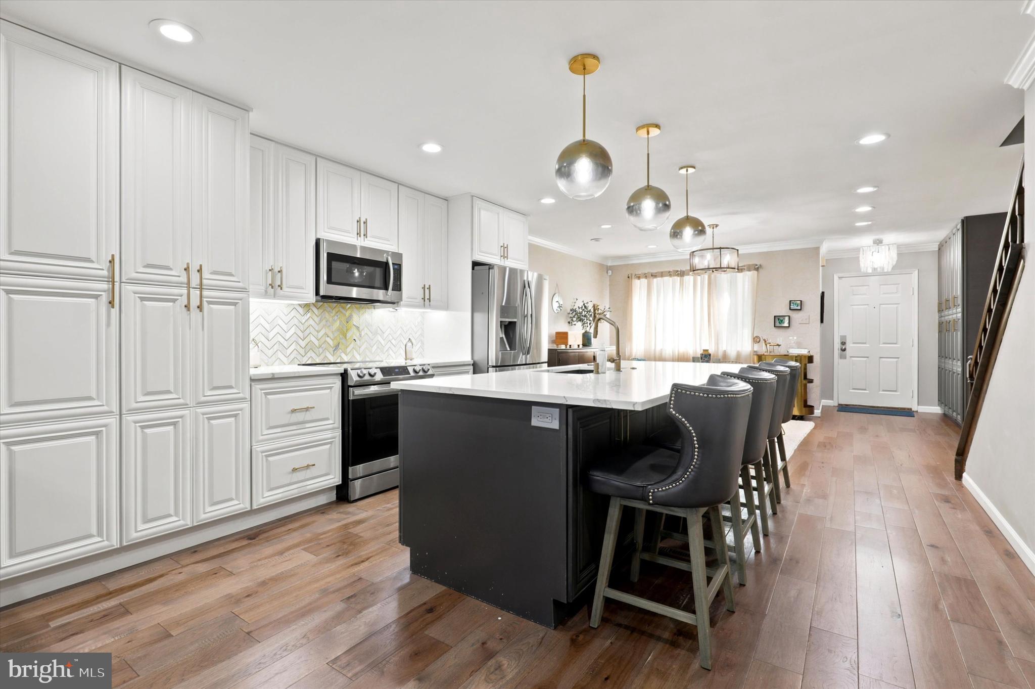 SPRINGDELL VILLAGE - Residential