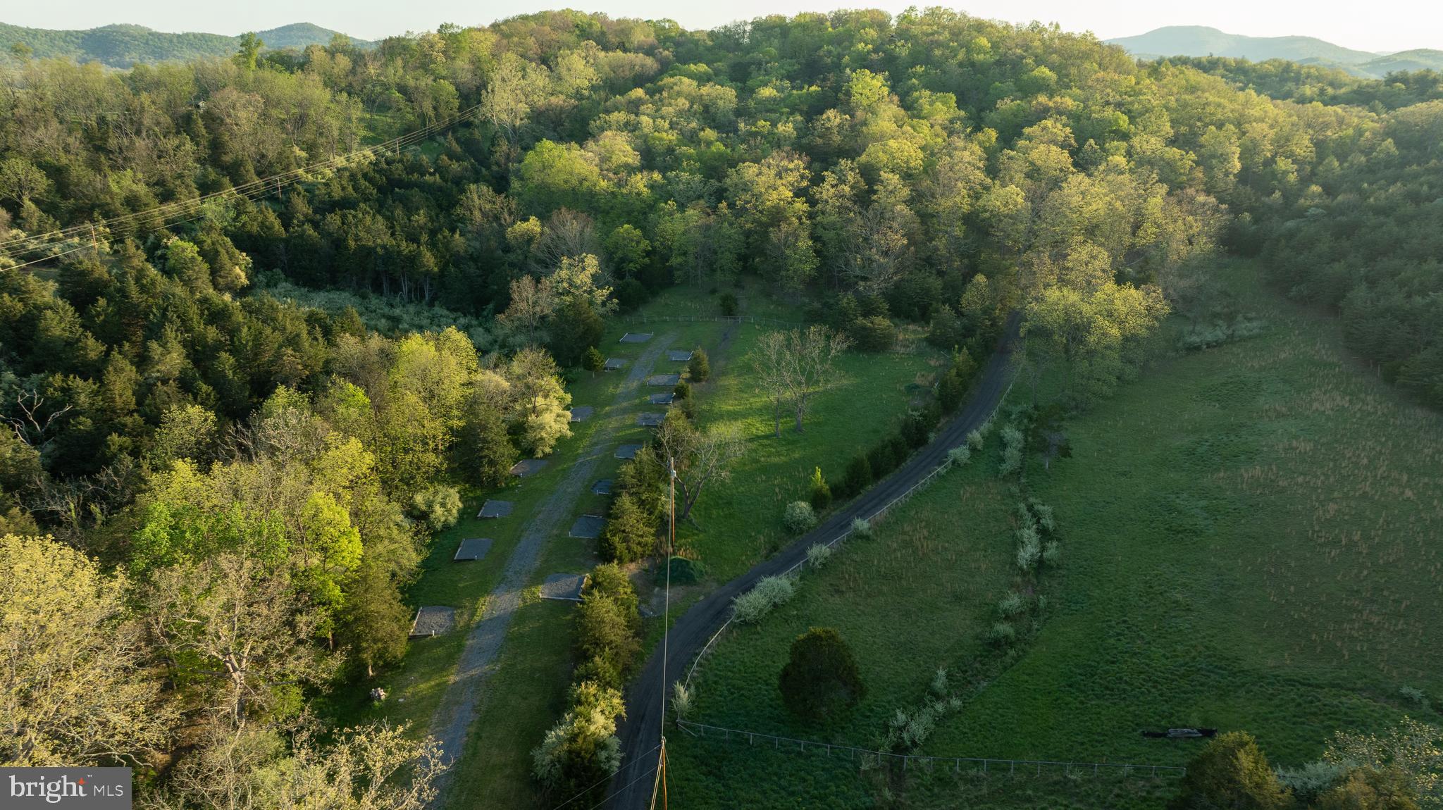 CRYSTAL VALLEY RANCHETTES - Residential