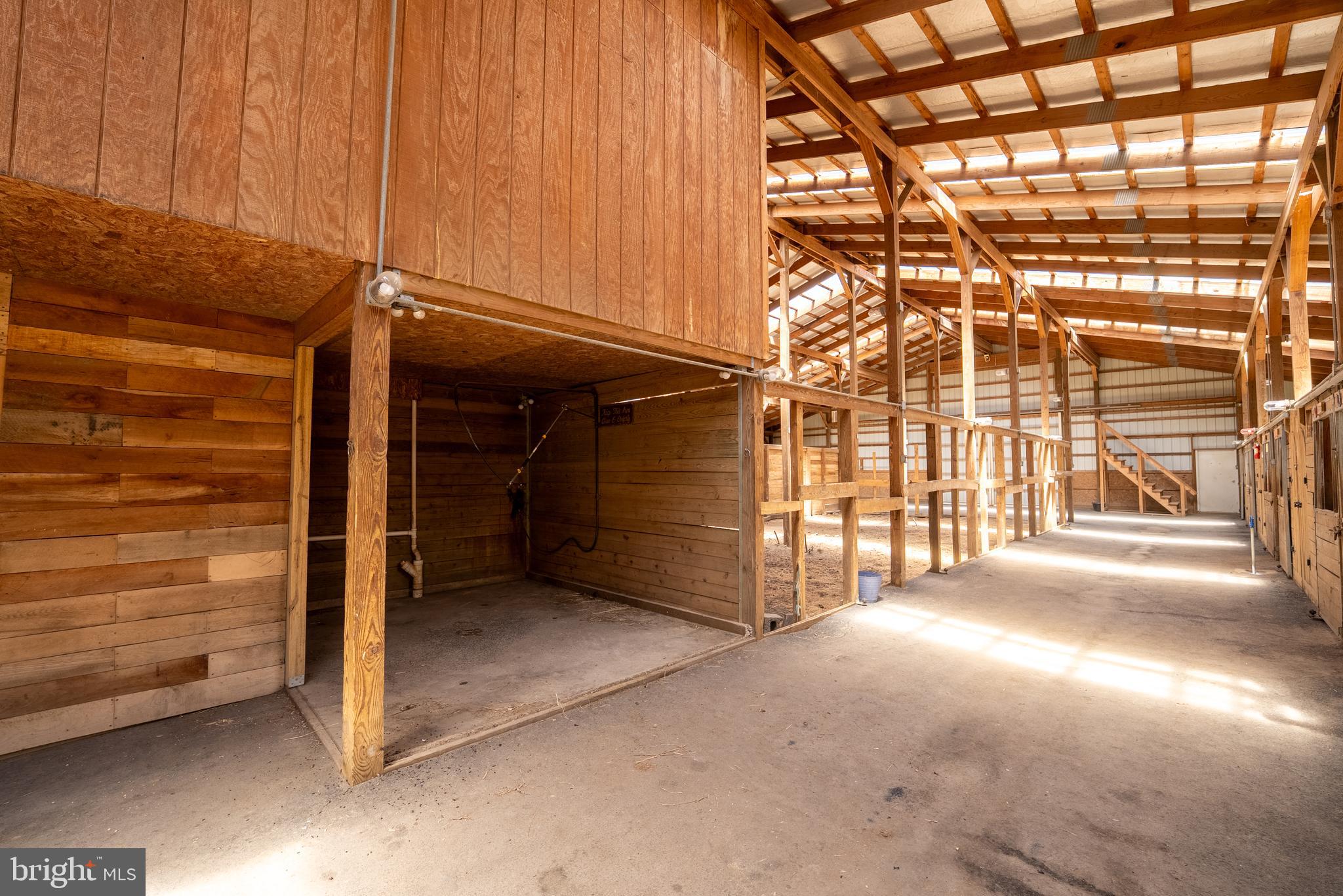 CRYSTAL VALLEY RANCHETTES - Residential