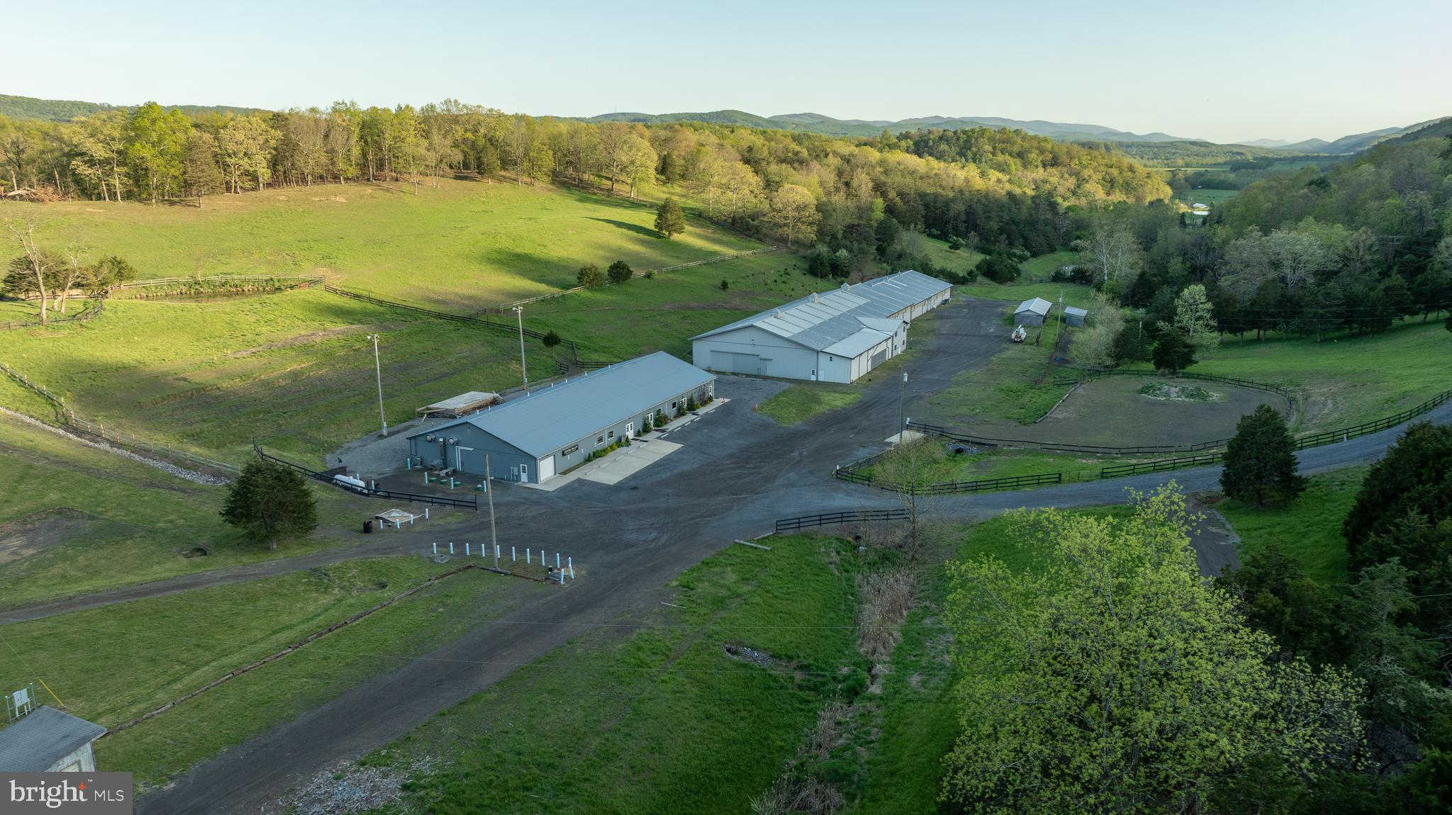CRYSTAL VALLEY RANCHETTES - Residential