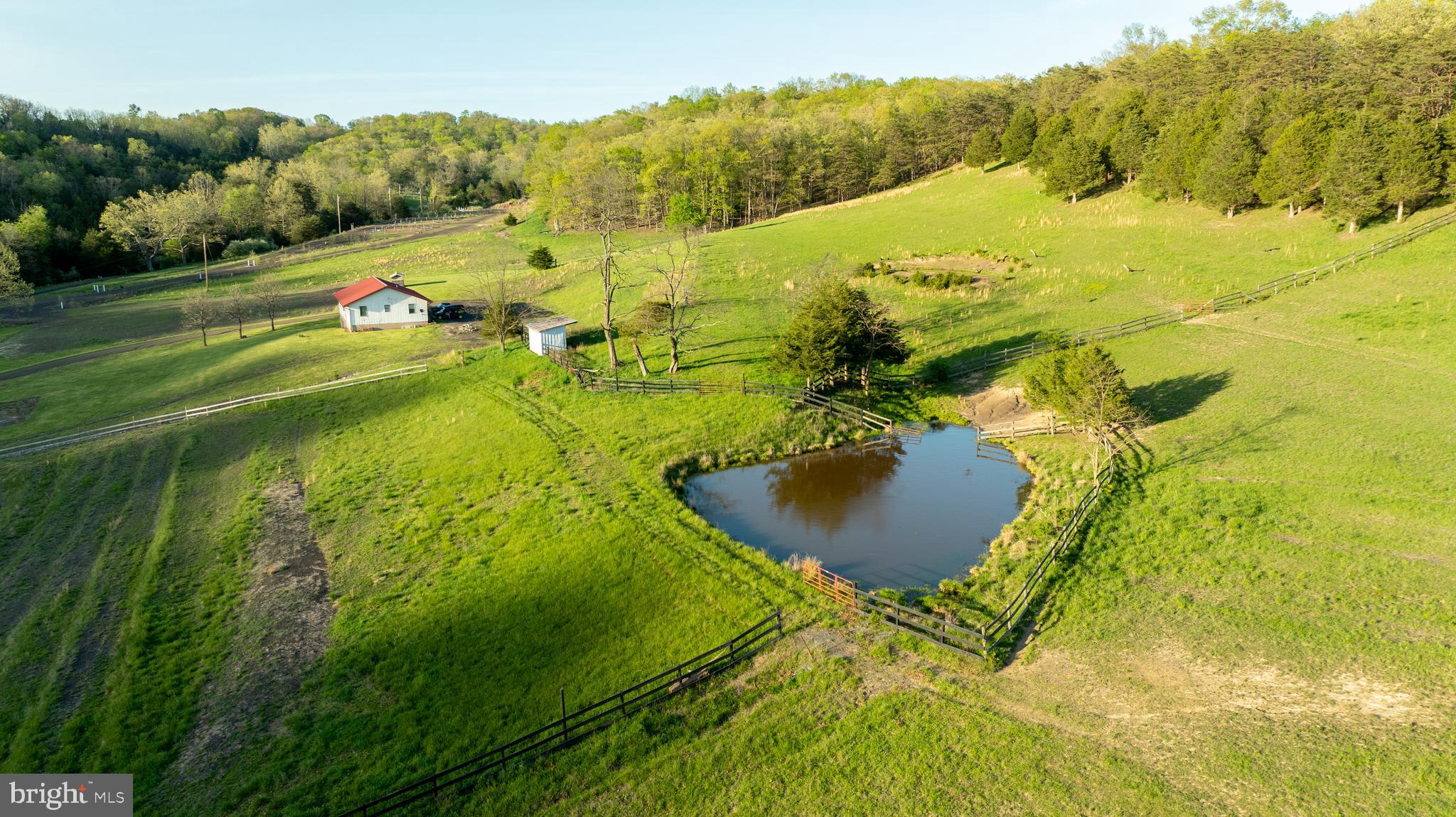 CRYSTAL VALLEY RANCHETTES - Residential