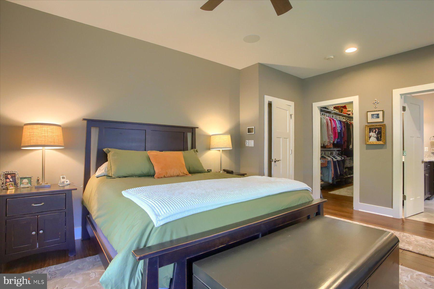 MOORELAND MEWS - Residential