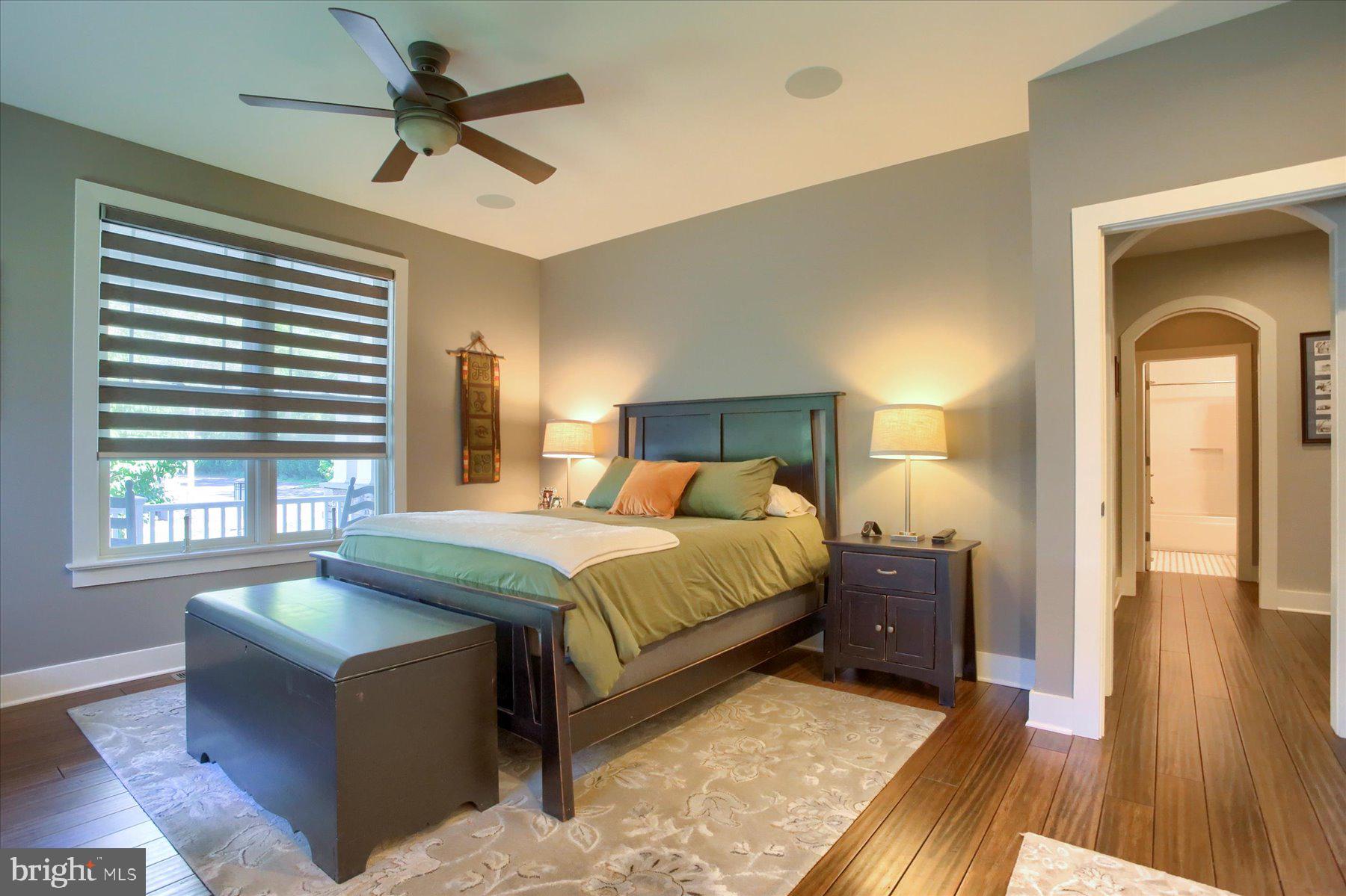 MOORELAND MEWS - Residential