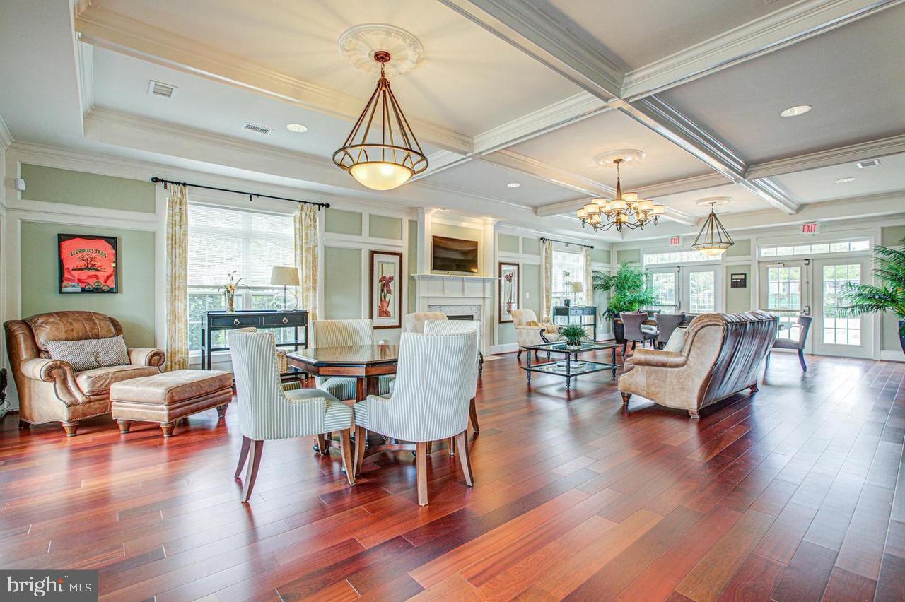 SOUTH MARKET - Residential