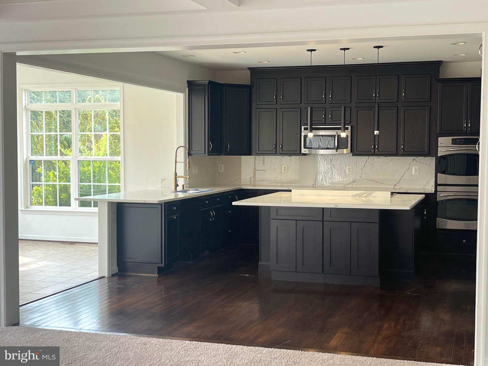 HILLS OF AQUIA - Residential
