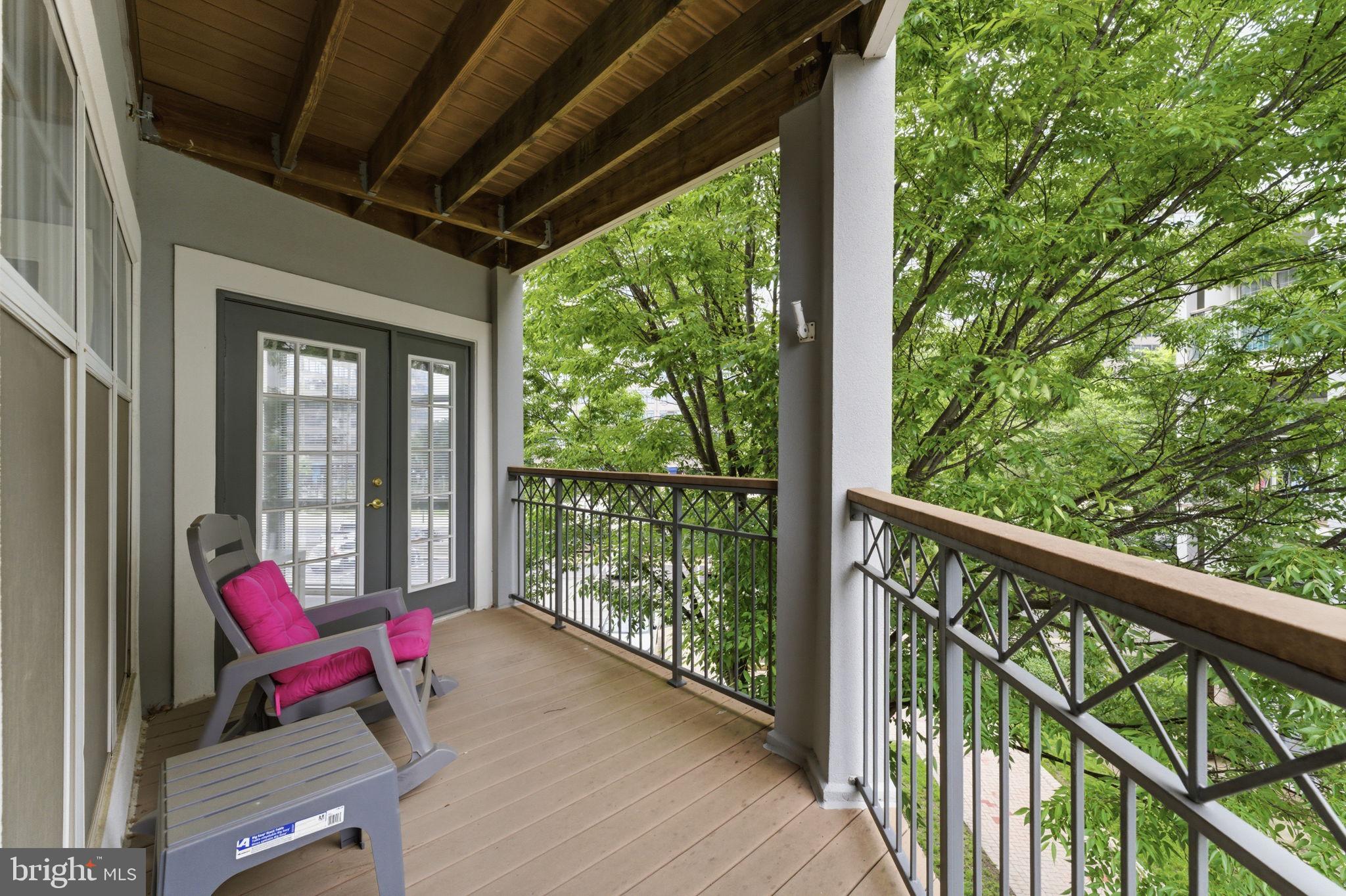 SAVOY PARK CONDOMINIUMS - Residential