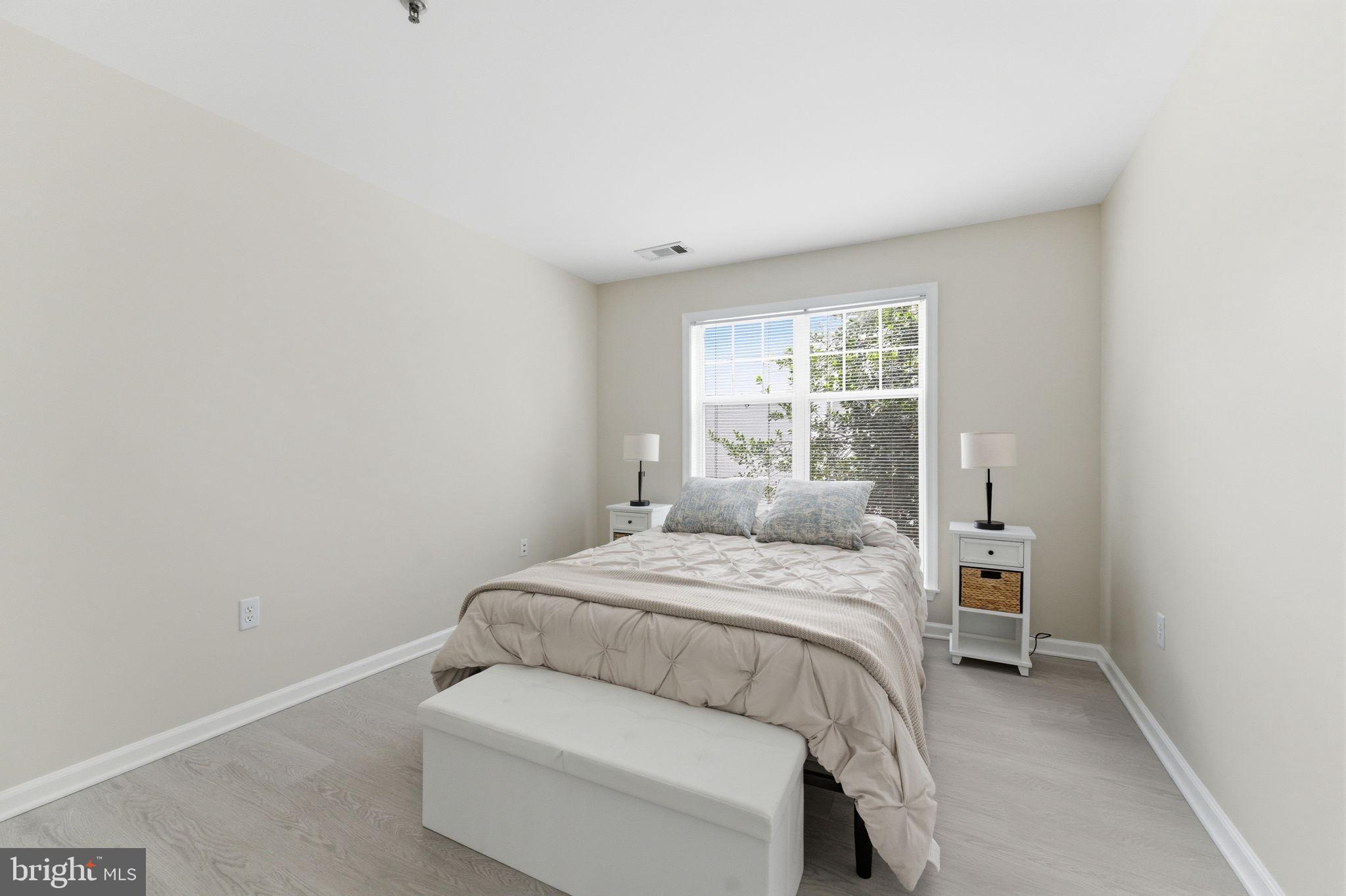 SAVOY PARK CONDOMINIUMS - Residential