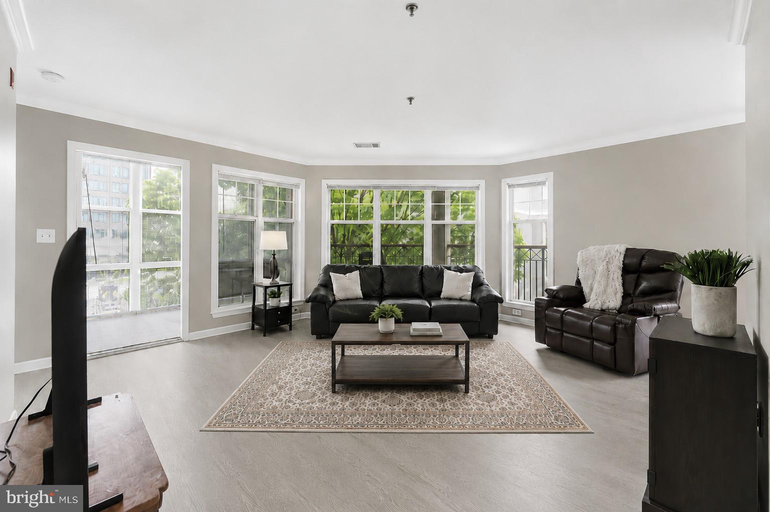 SAVOY PARK CONDOMINIUMS - Residential