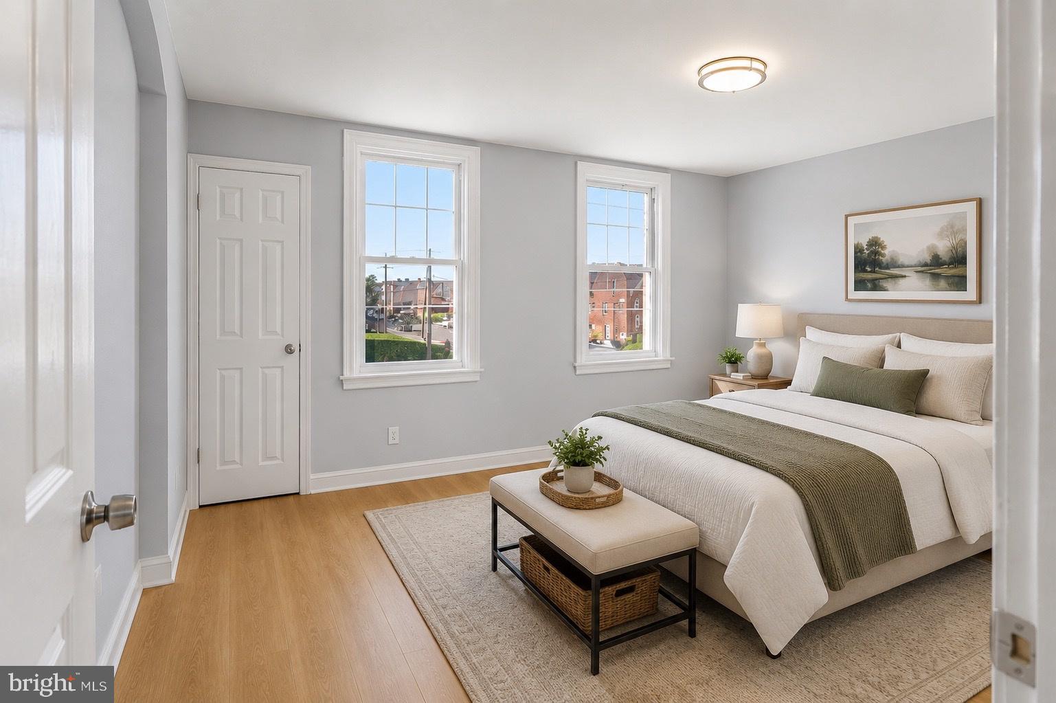 LAWNCREST - Residential