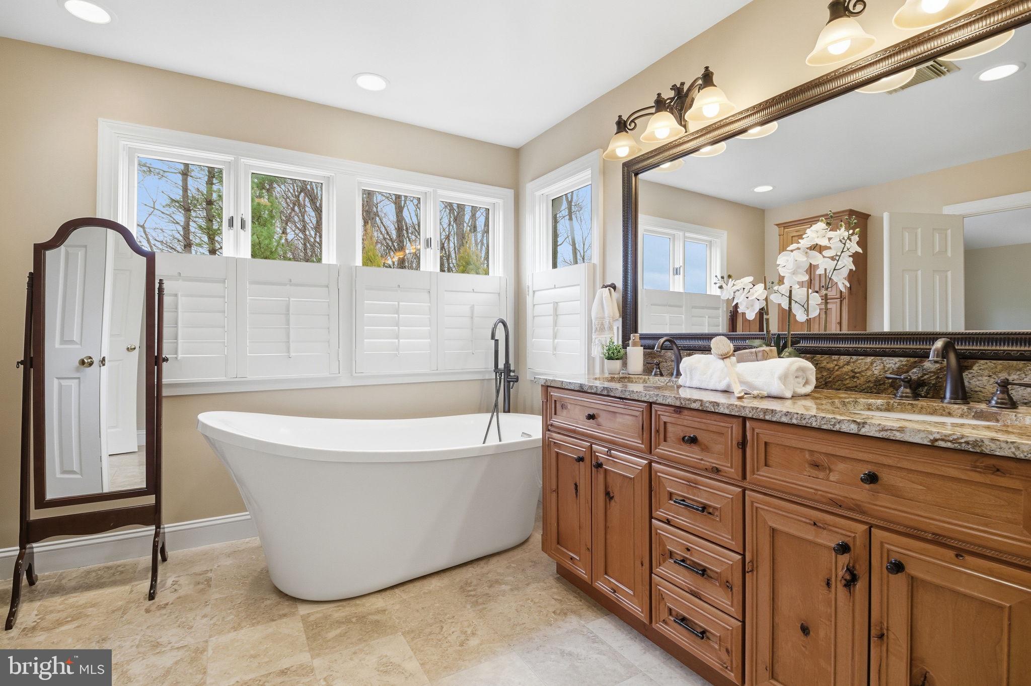 BROOKSIDE - Residential
