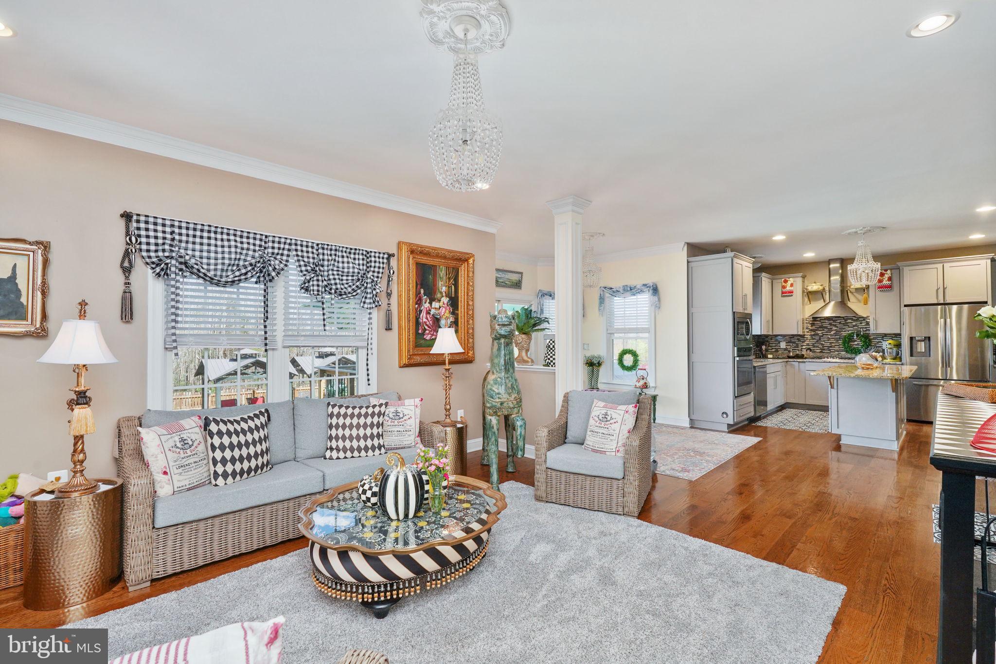 LANSDOWNE - Residential