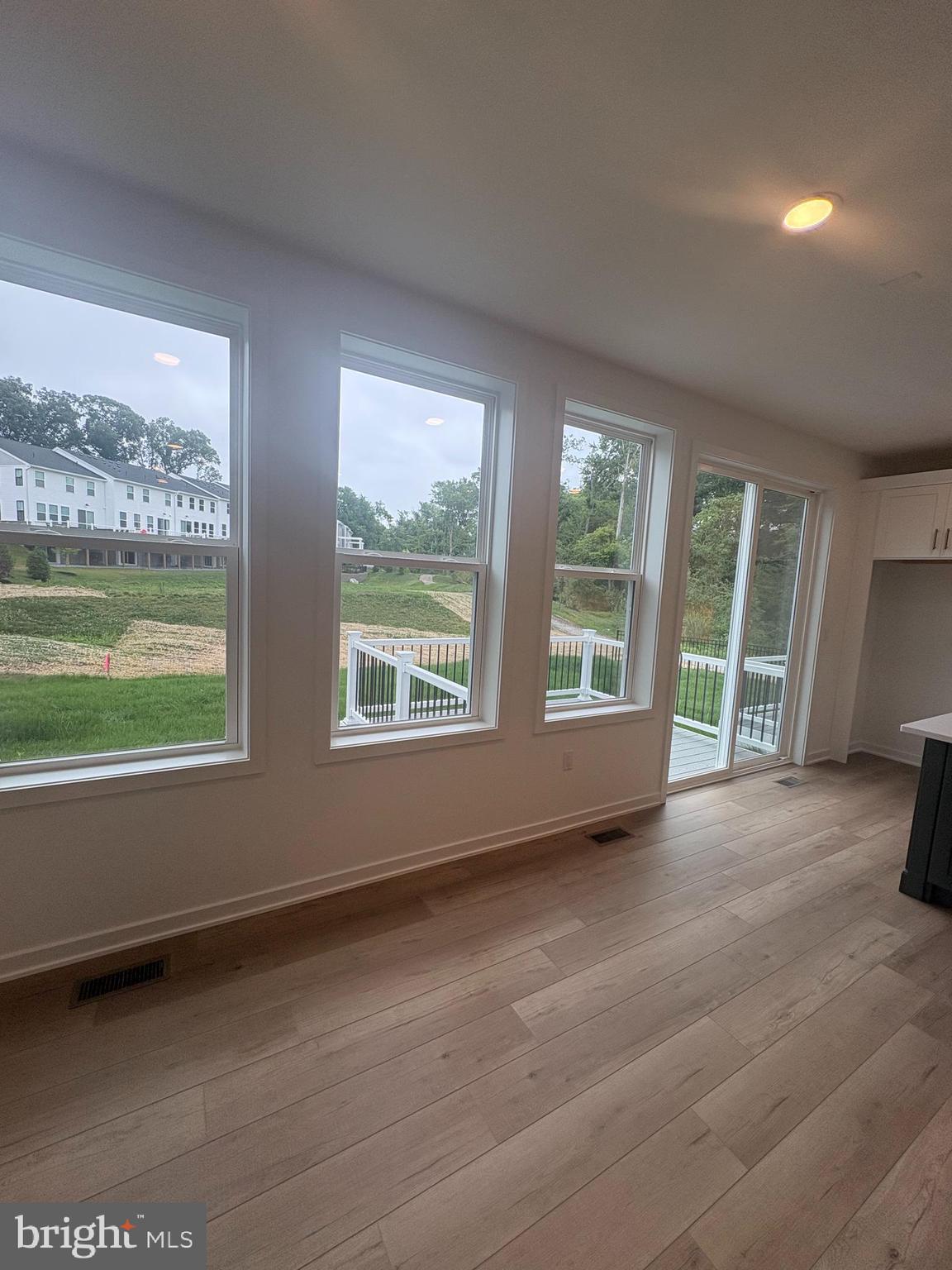 STONEMILL VILLAGE - Residential