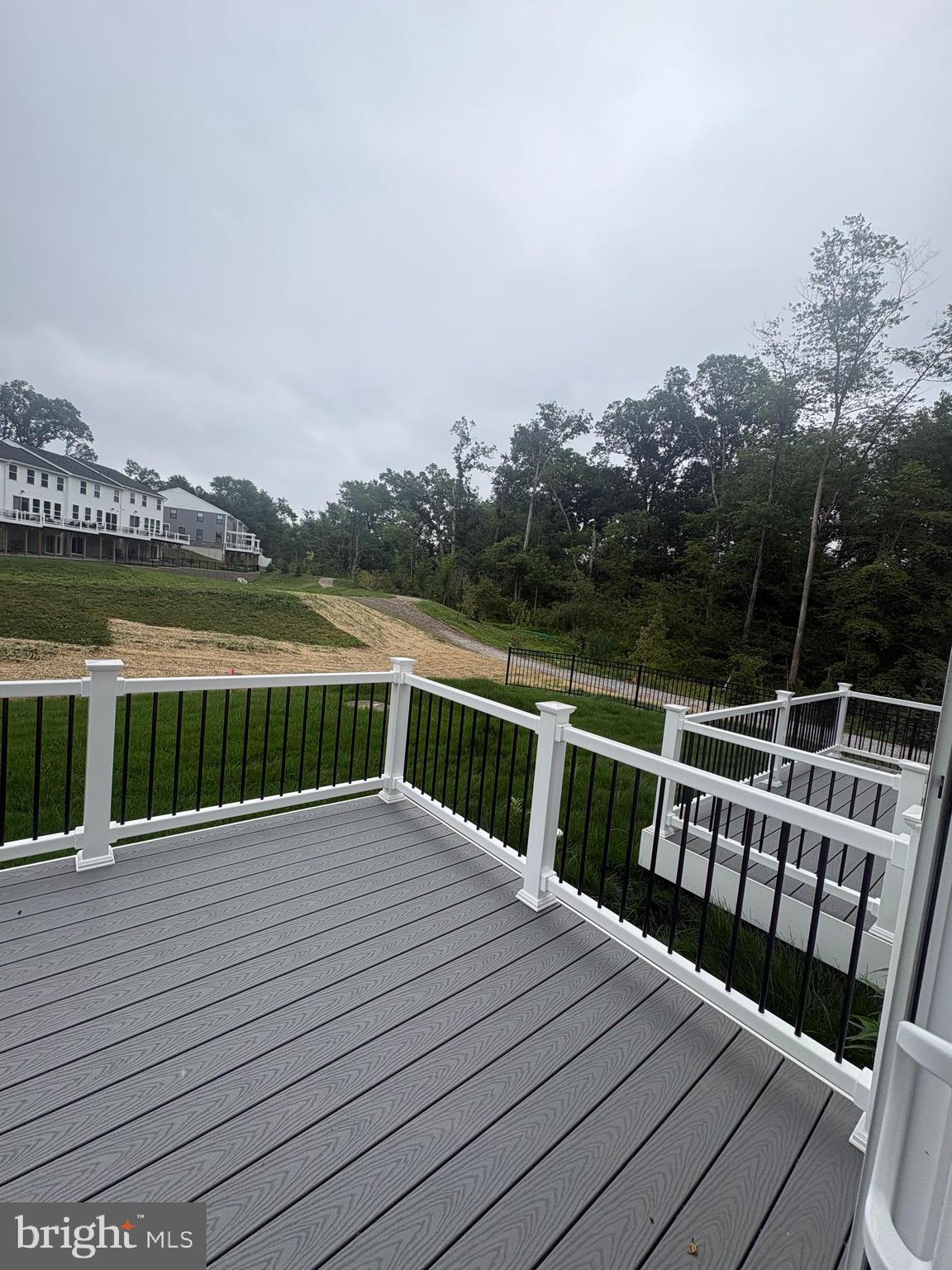 STONEMILL VILLAGE - Residential