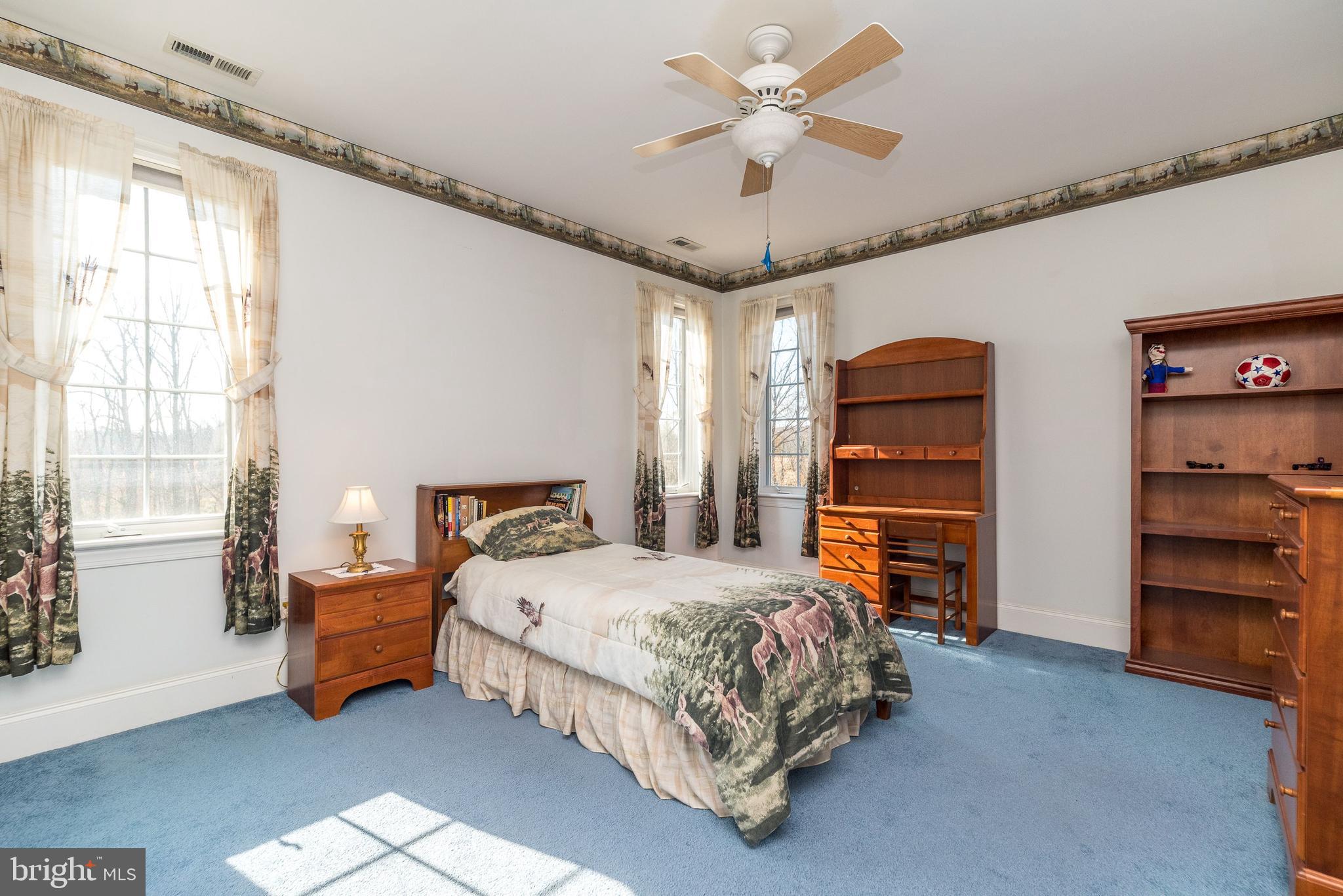 AVALLON AT MOYERS - Residential