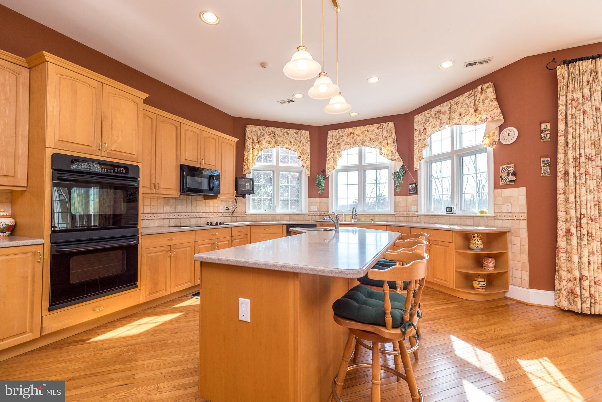 AVALLON AT MOYERS - Residential