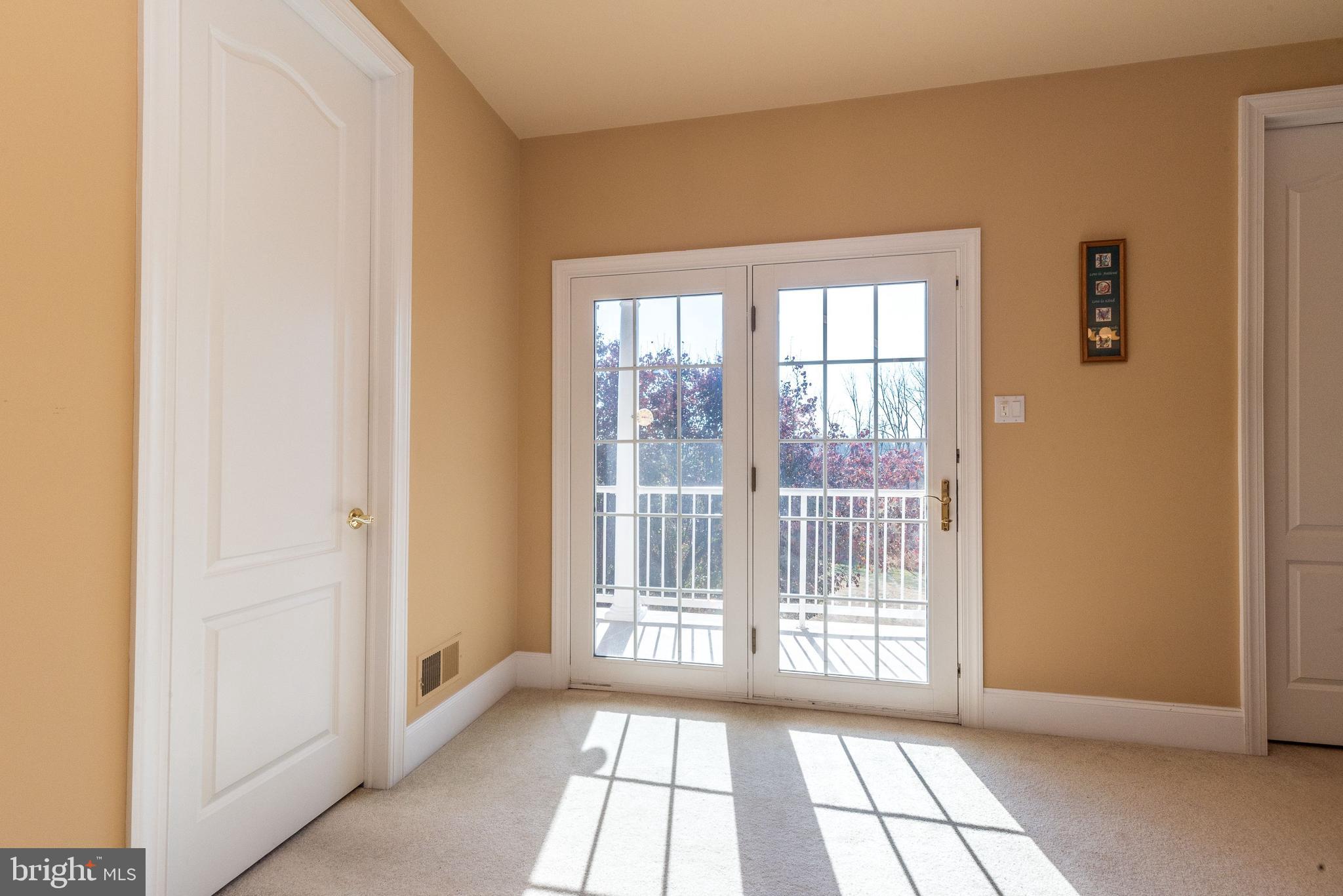 AVALLON AT MOYERS - Residential