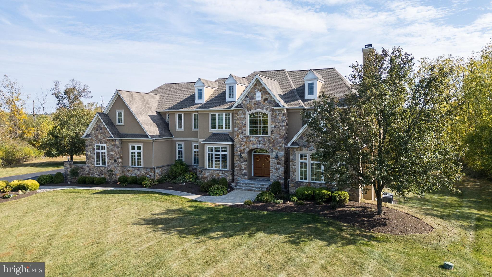 AVALLON AT MOYERS - Residential