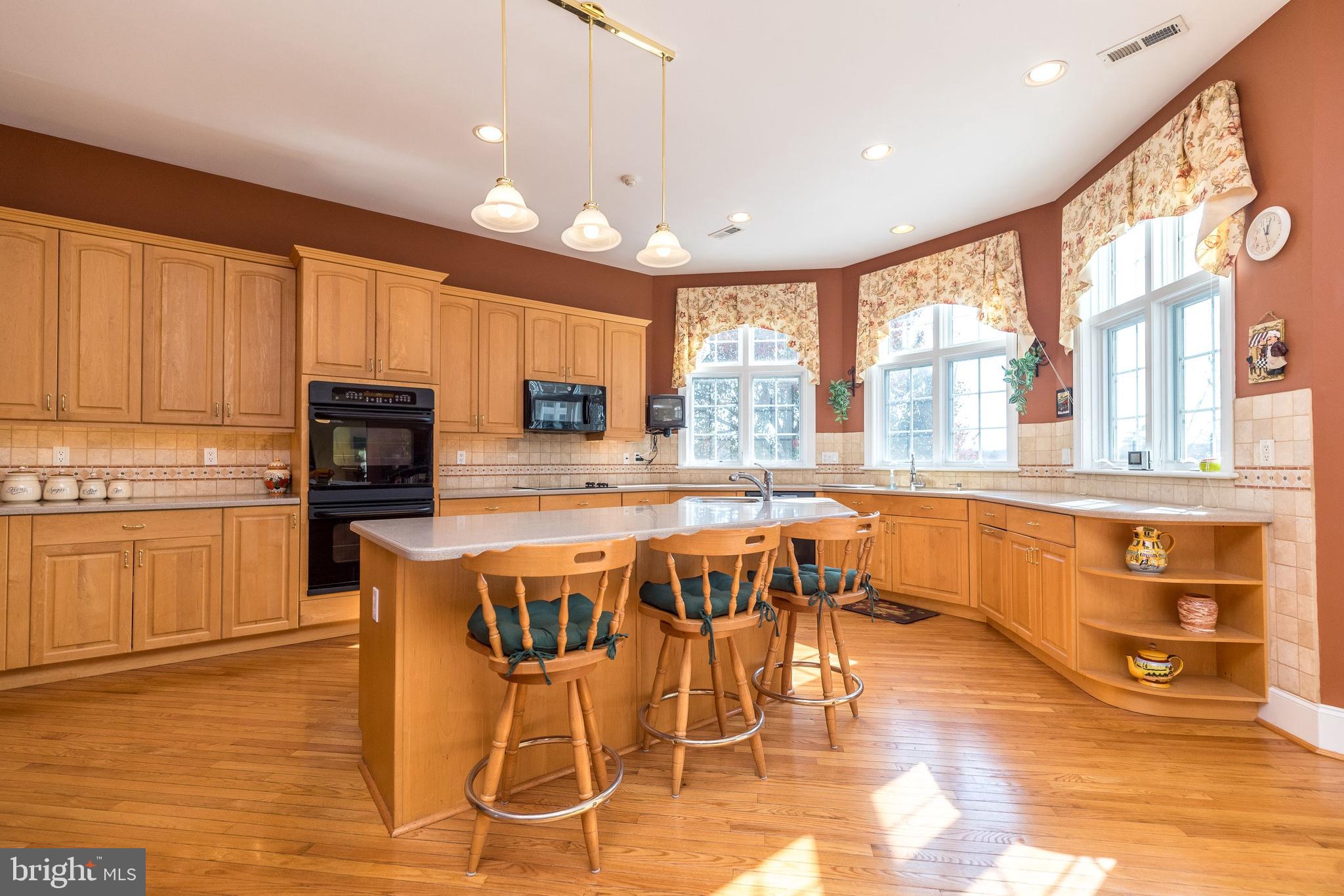 AVALLON AT MOYERS - Residential