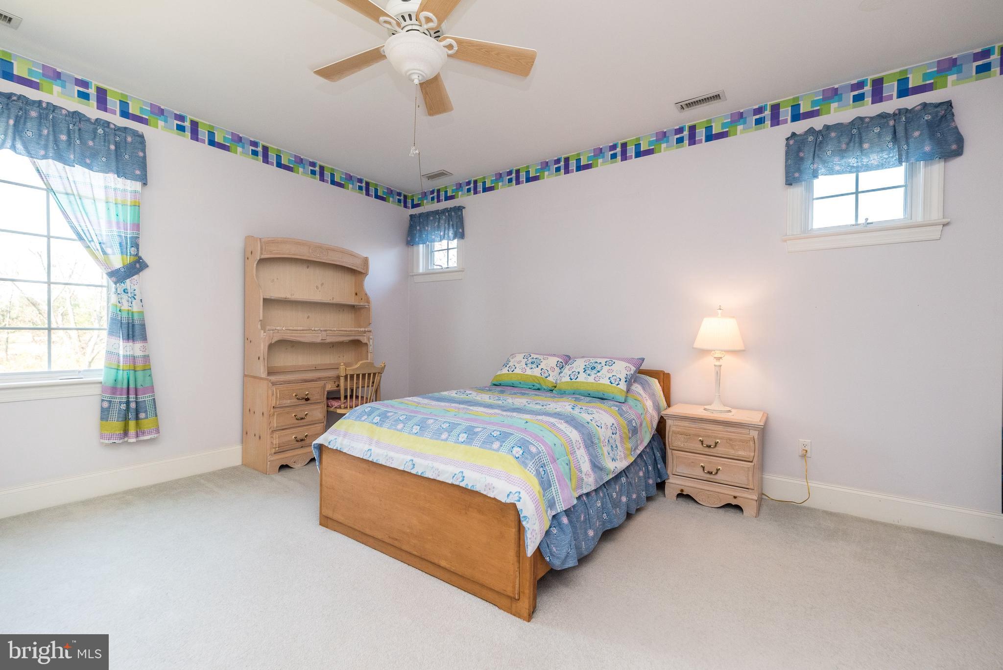 AVALLON AT MOYERS - Residential