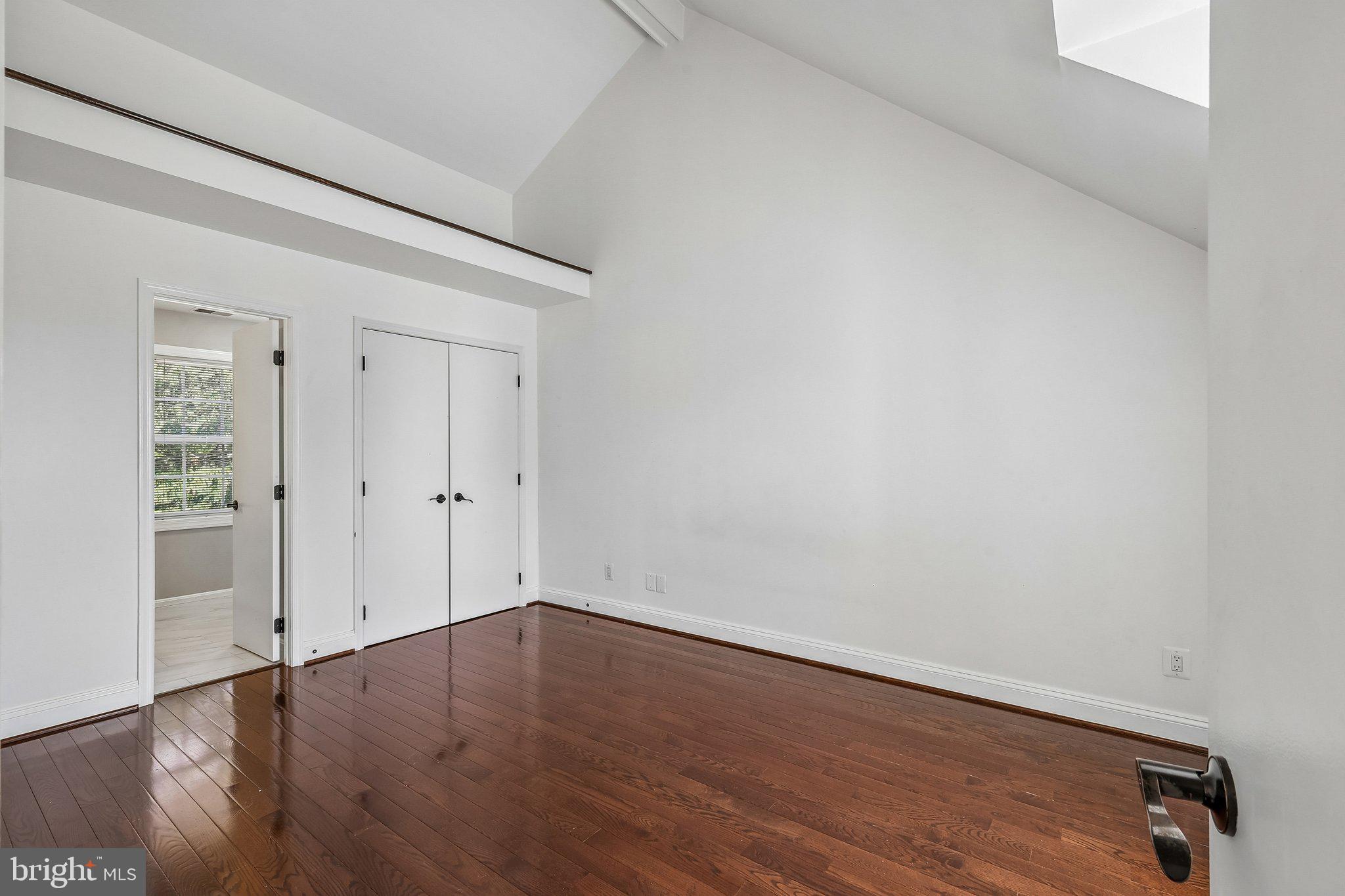 CENTRE RIDGE - Residential