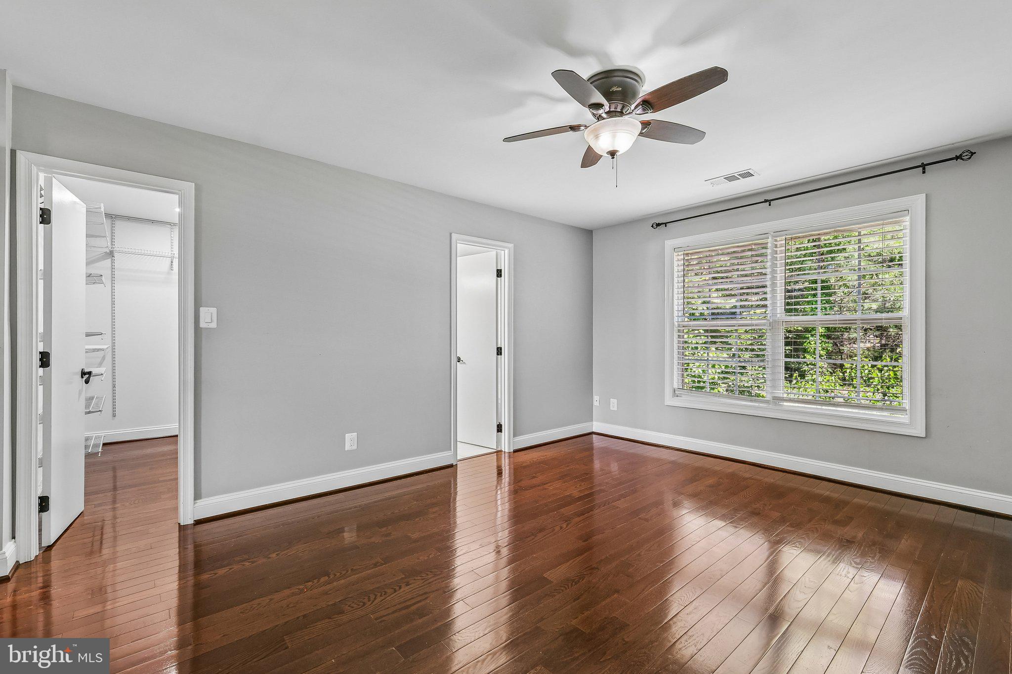 CENTRE RIDGE - Residential
