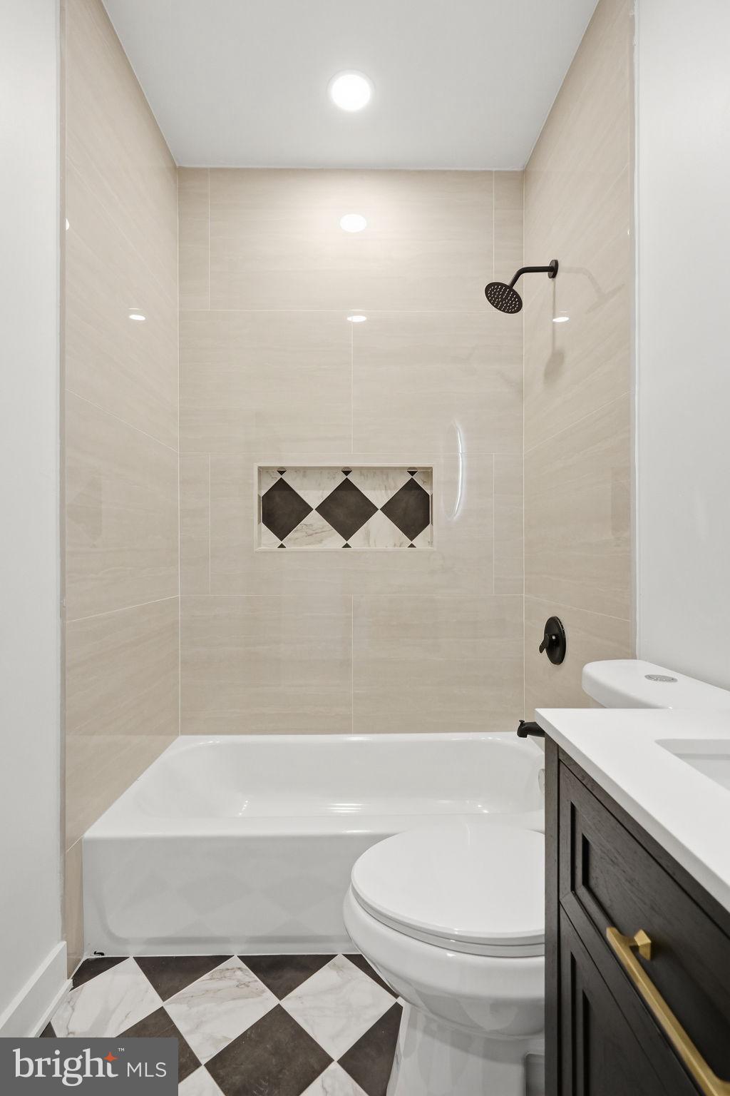 COBBS CREEK - Residential