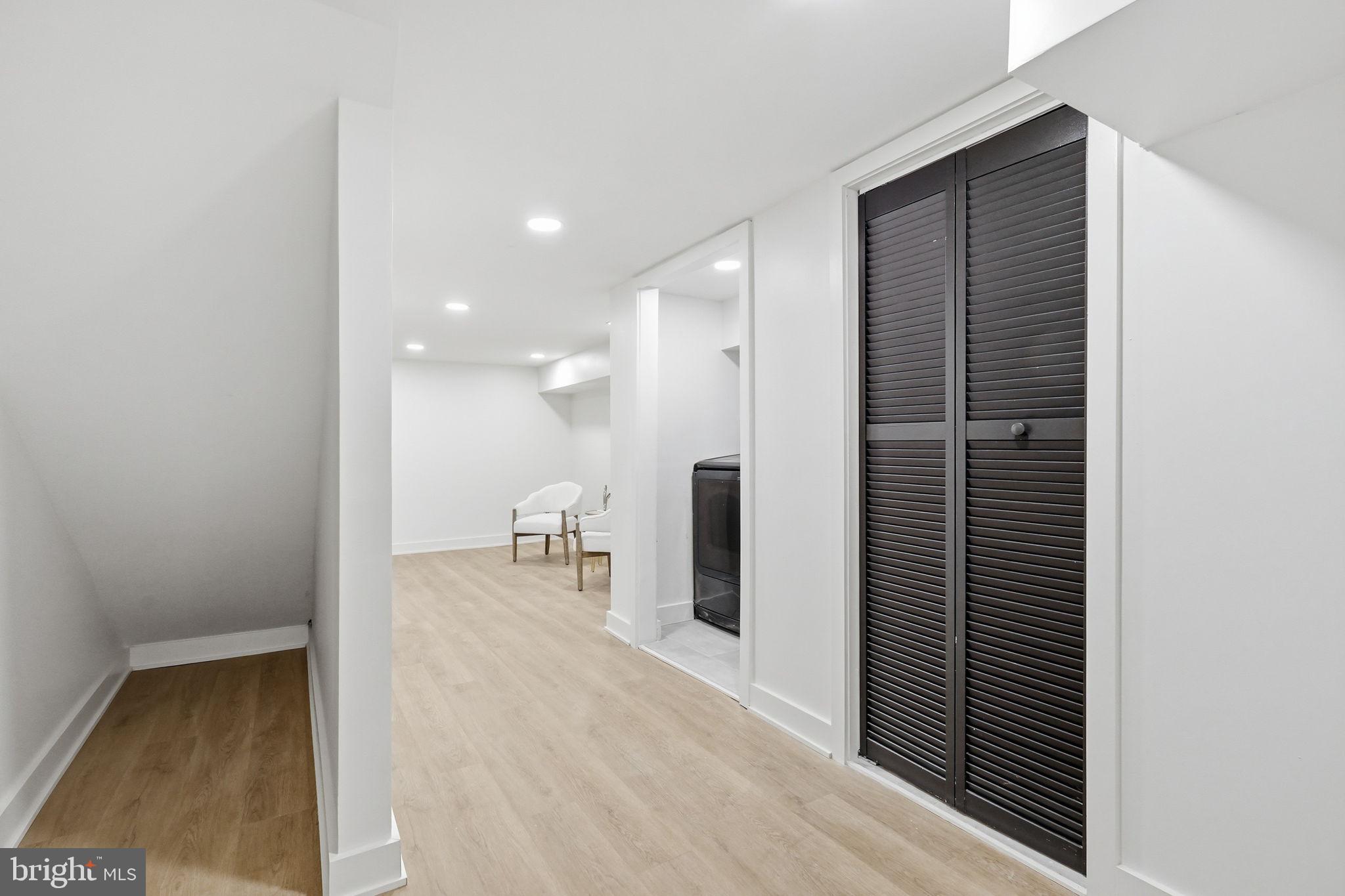 COBBS CREEK - Residential