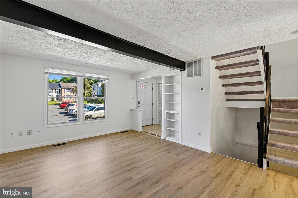 BOX HILL SOUTH - Residential