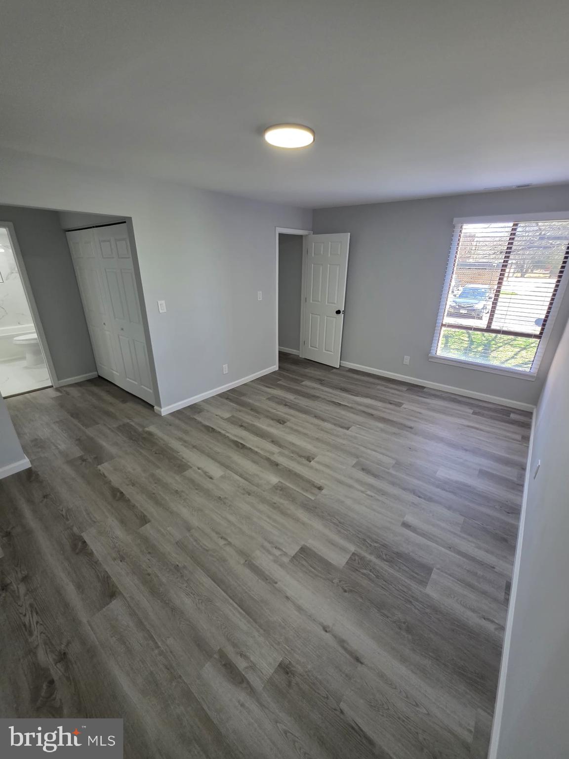 HERITAGE COURT - Residential