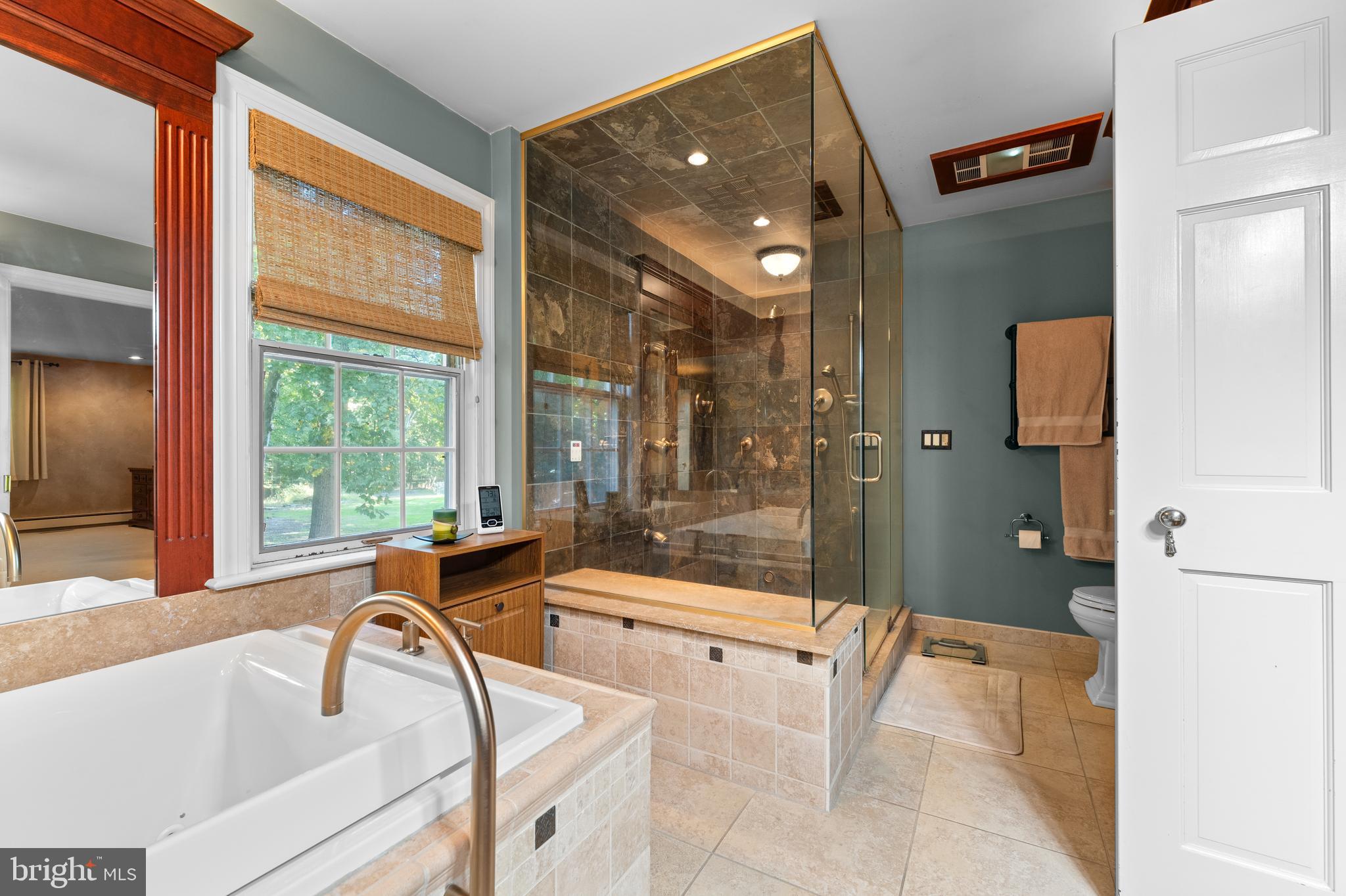 DOYLESTOWN - Residential