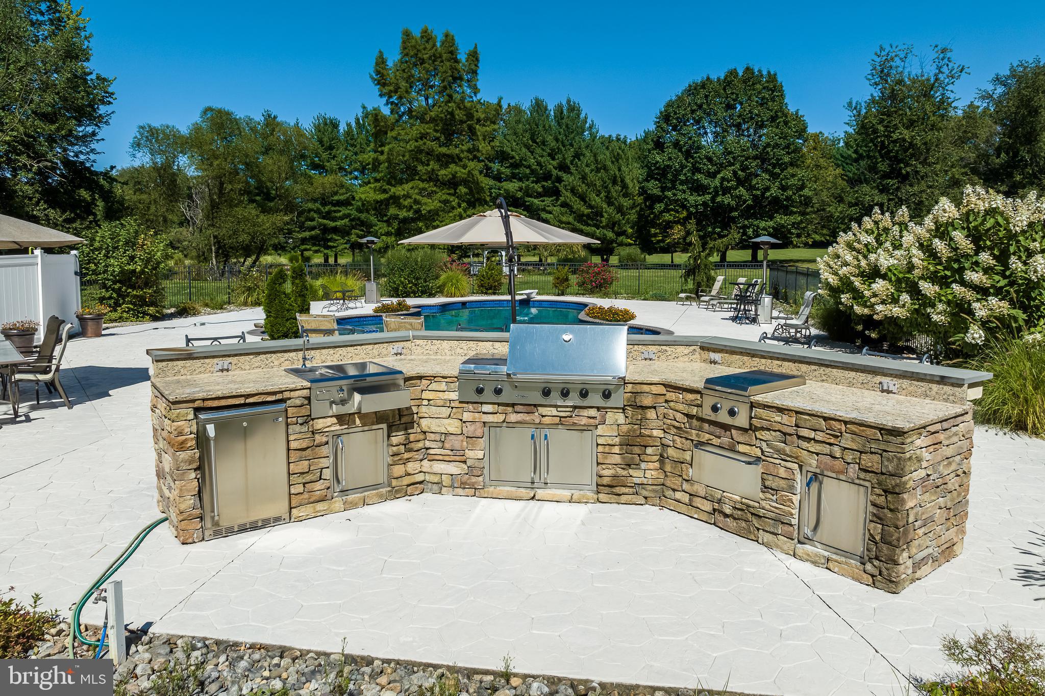 DOYLESTOWN - Residential