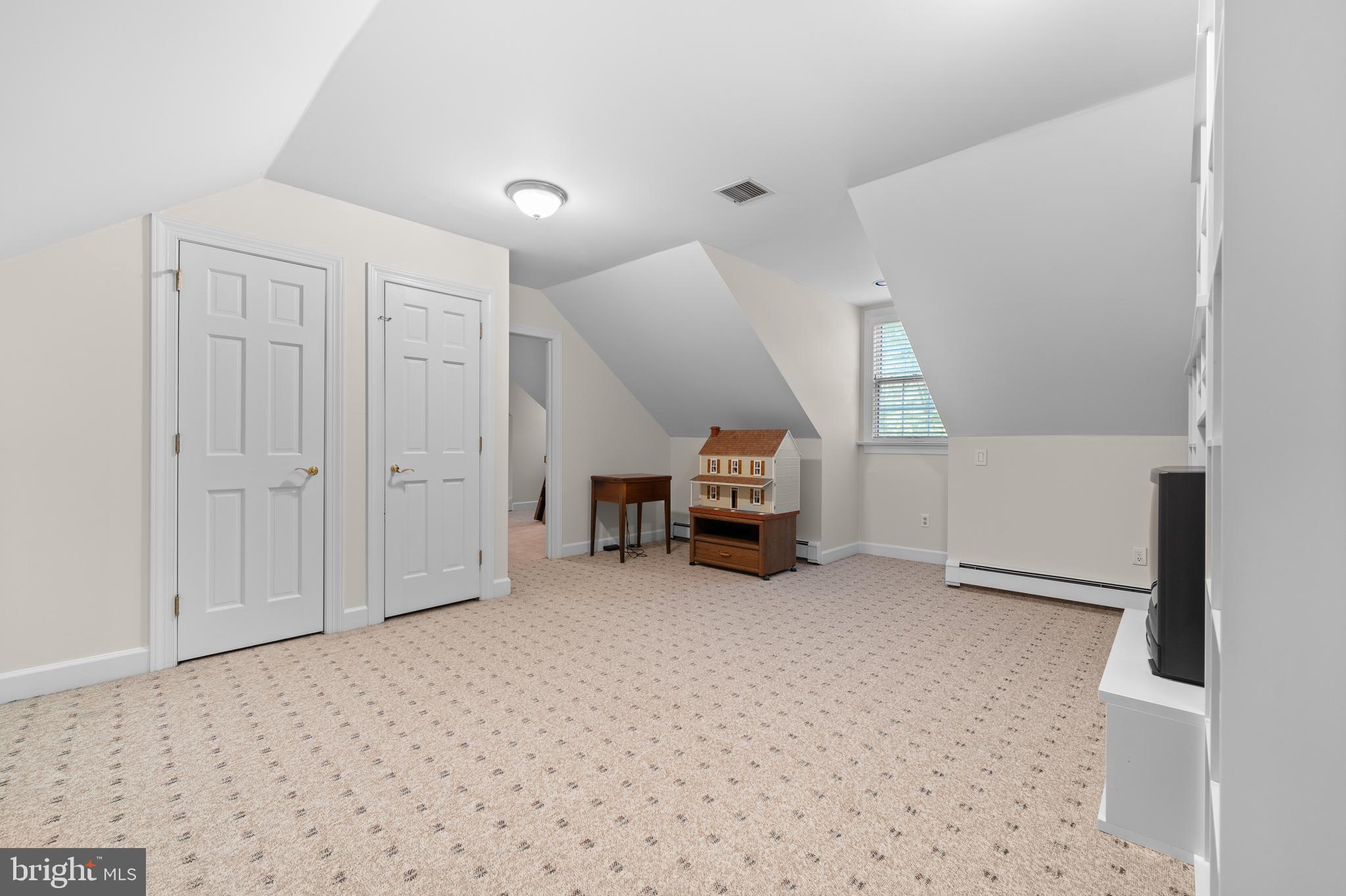 DOYLESTOWN - Residential