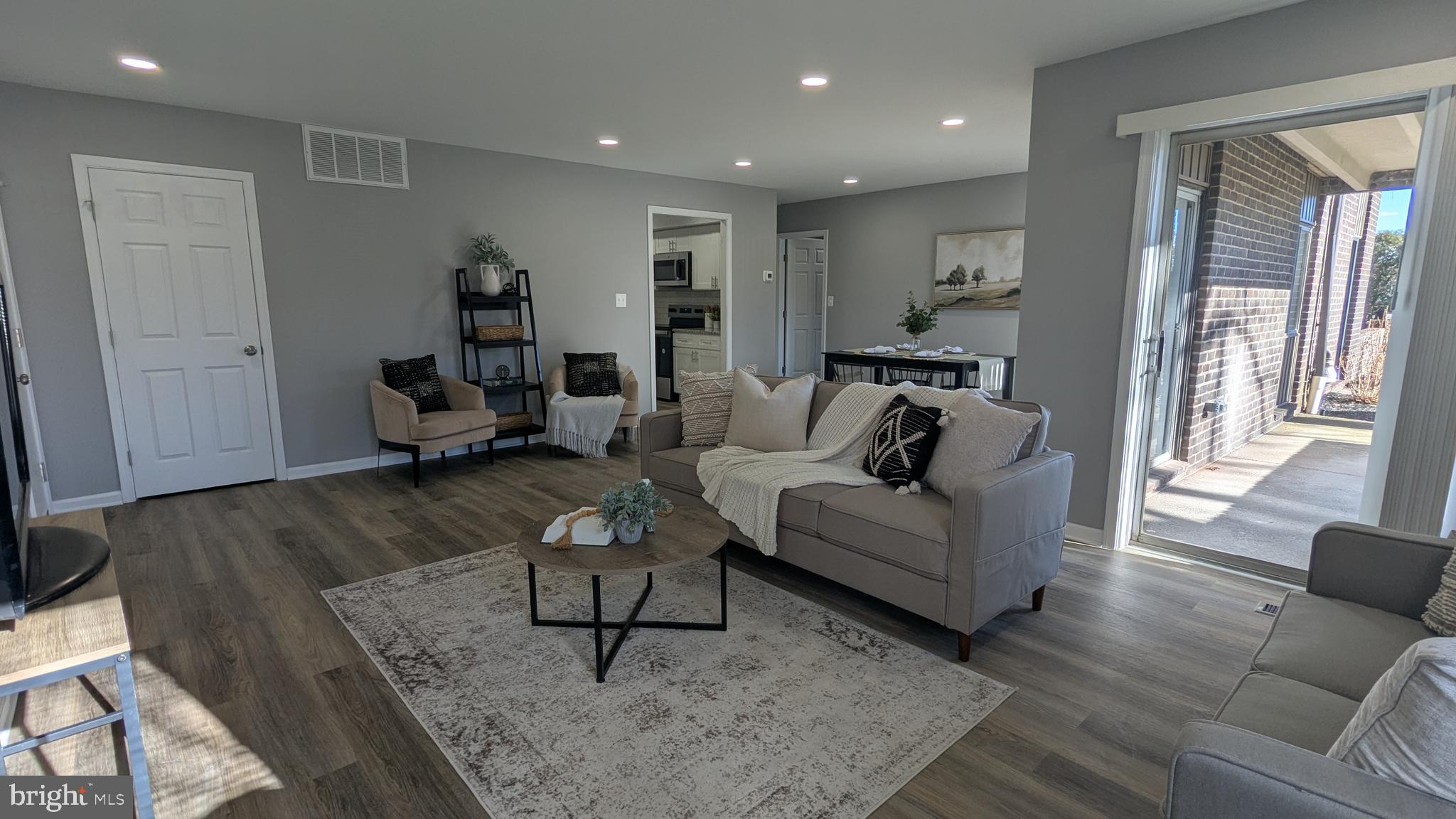 STEVENSON VILLAGE CONDO - Residential