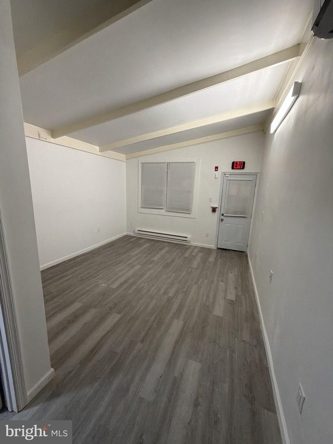 PARKSIDE - Commercial Sale