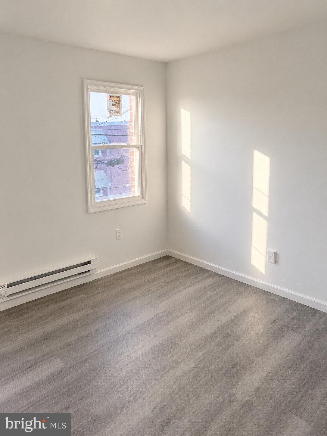 PARKSIDE - Commercial Sale