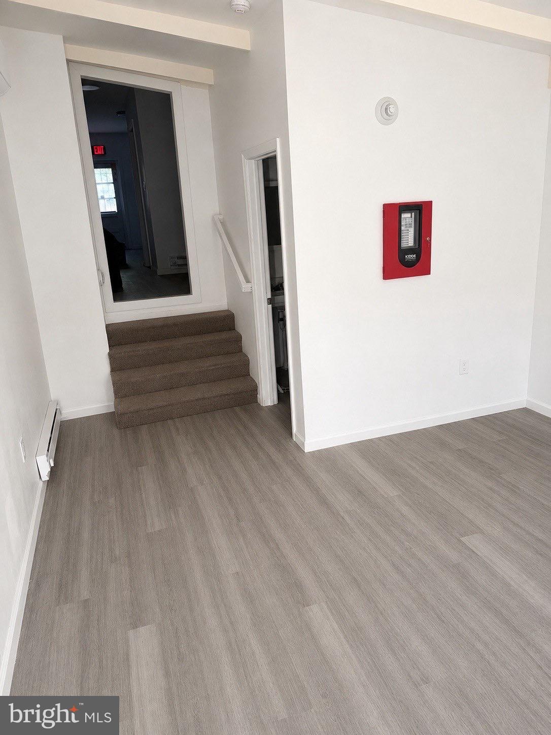 PARKSIDE - Commercial Sale