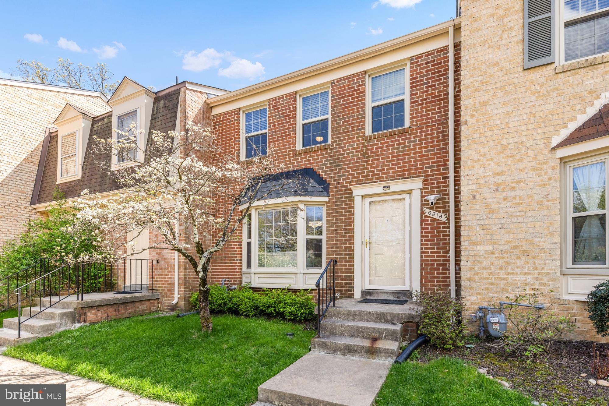 GRAYROB - Residential Lease