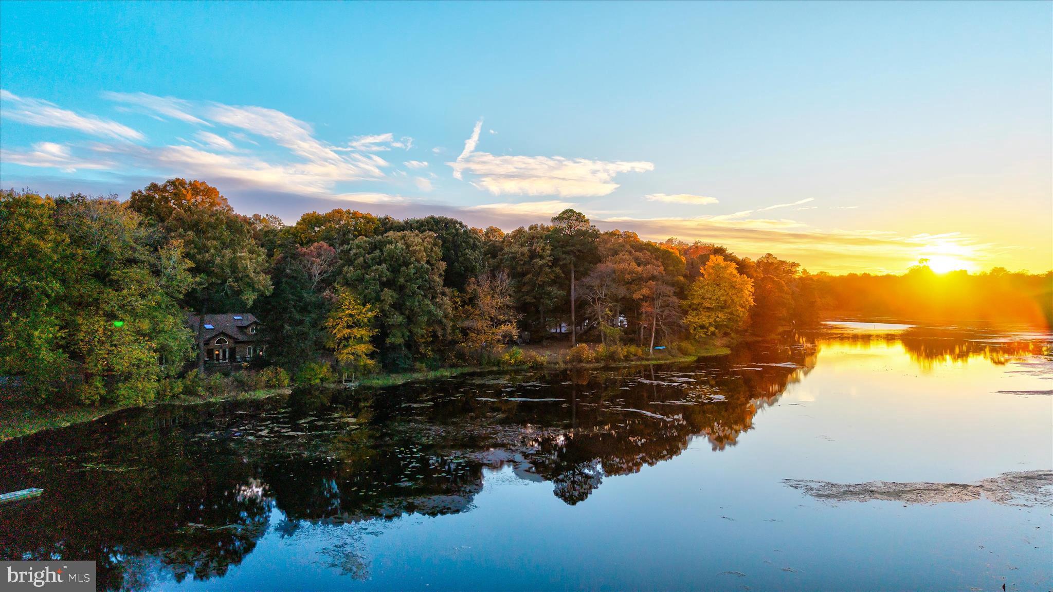 PONDSIDE ACRES - Residential
