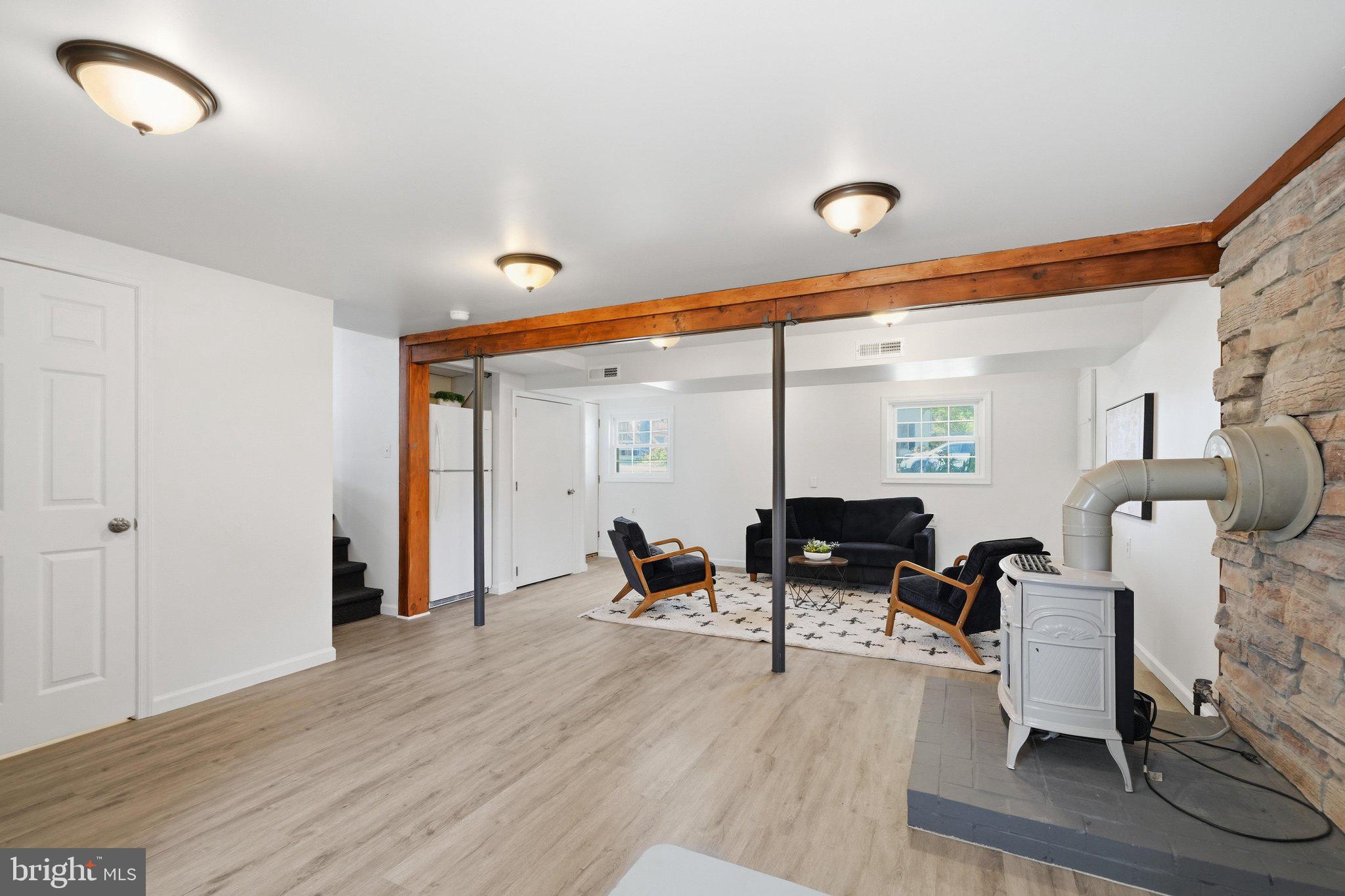 HILLTOP - Residential