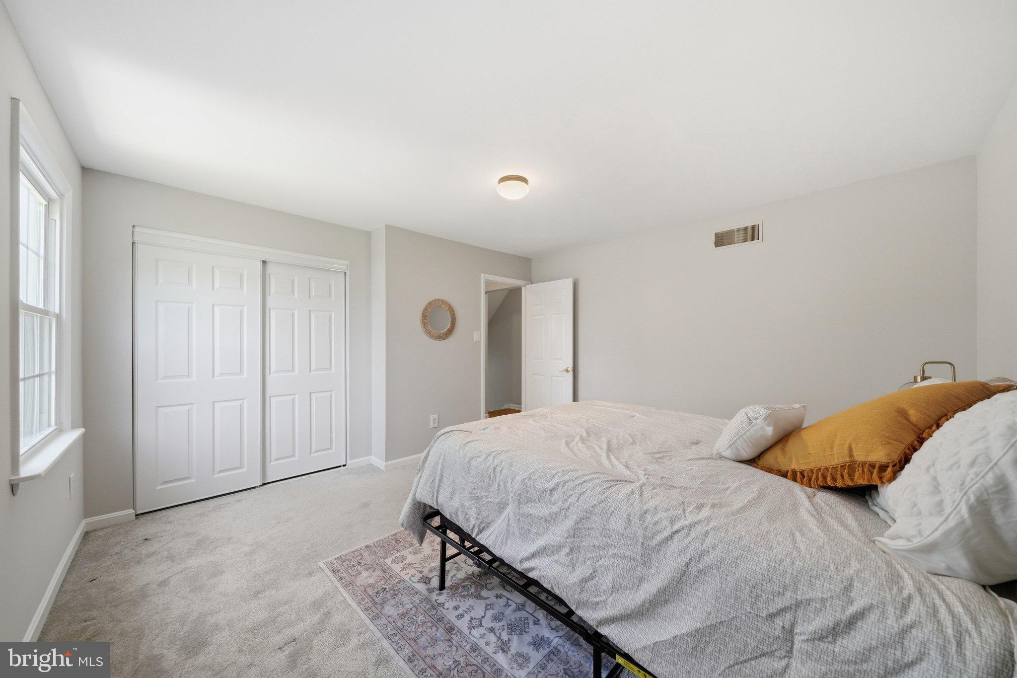 HILLTOP - Residential