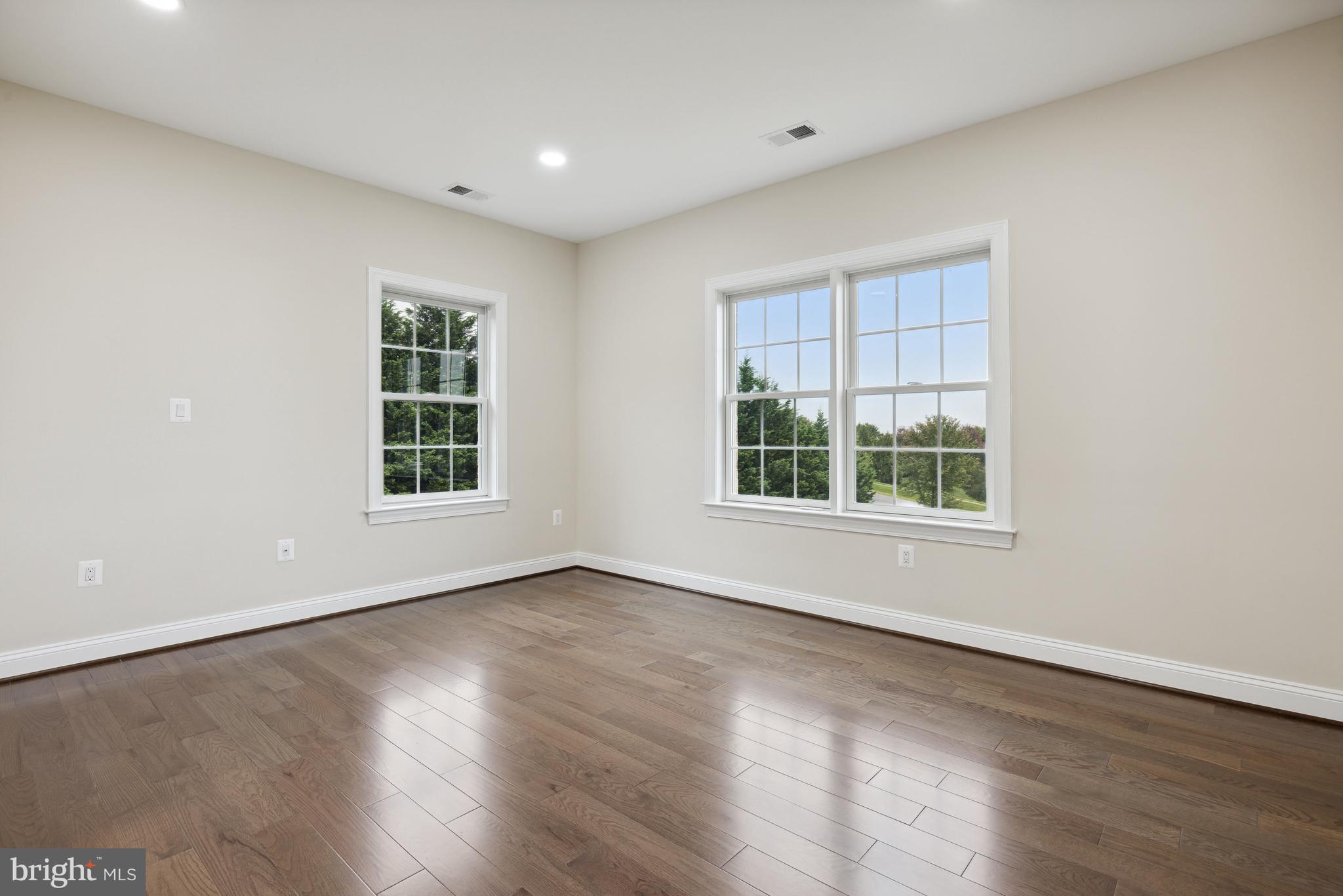 COUNTY VIEW - Residential