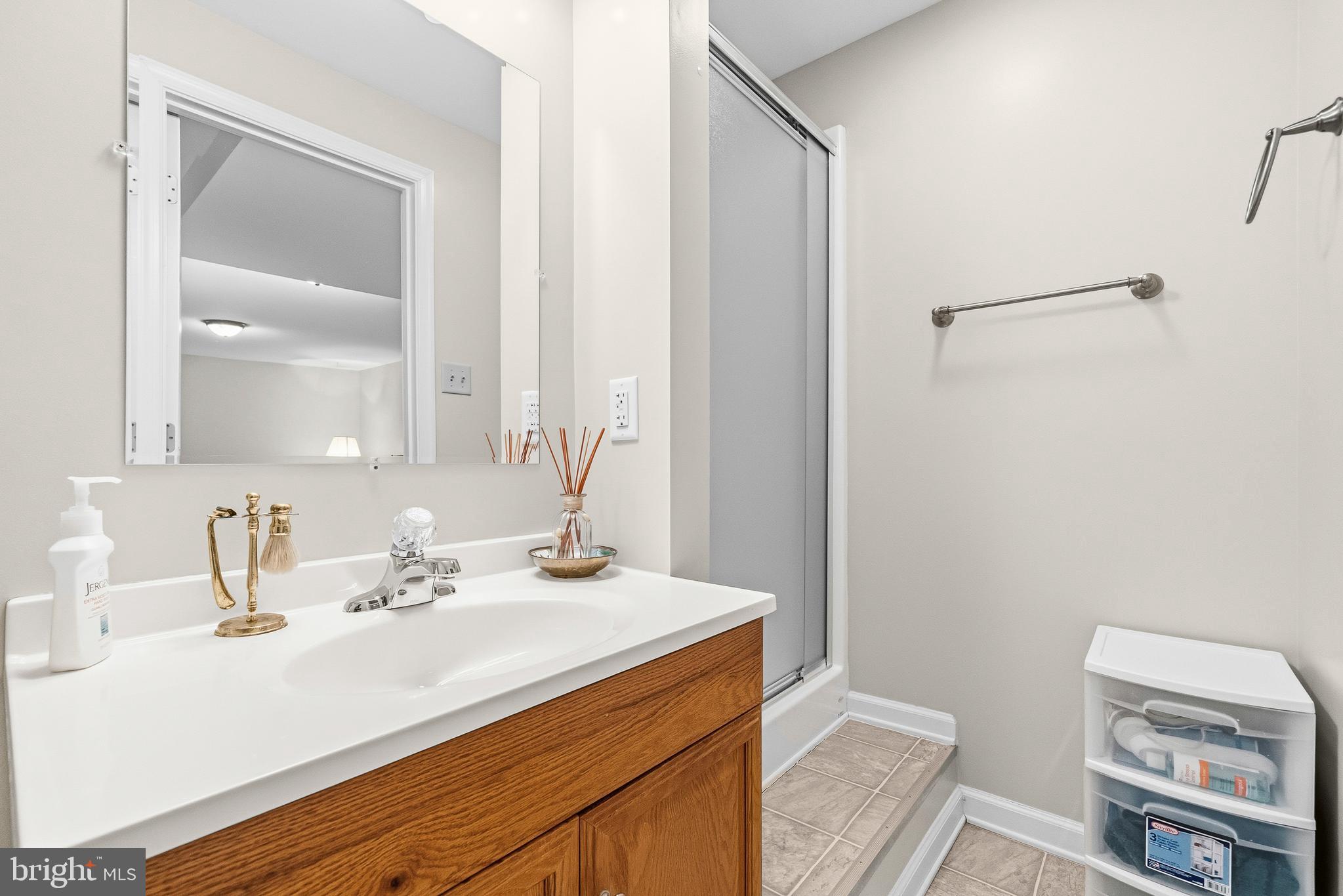 MEADOWBRANCH MEWS - Residential