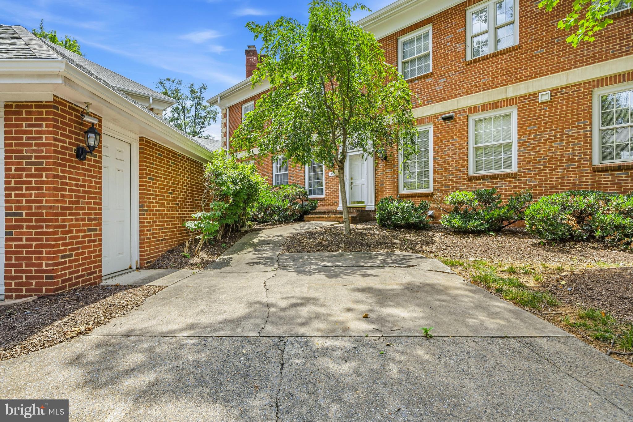 MEADOWBRANCH MEWS - Residential