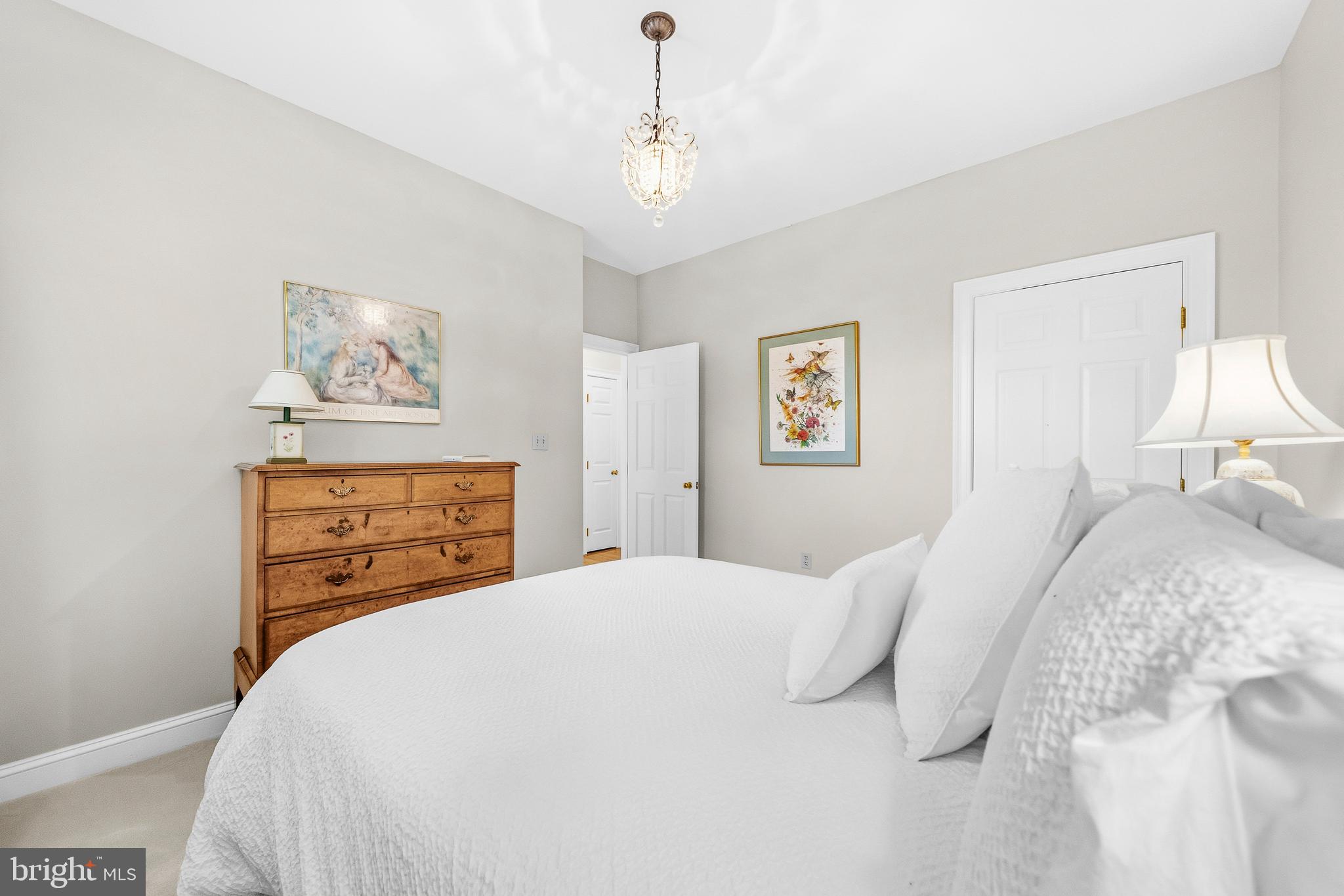 MEADOWBRANCH MEWS - Residential