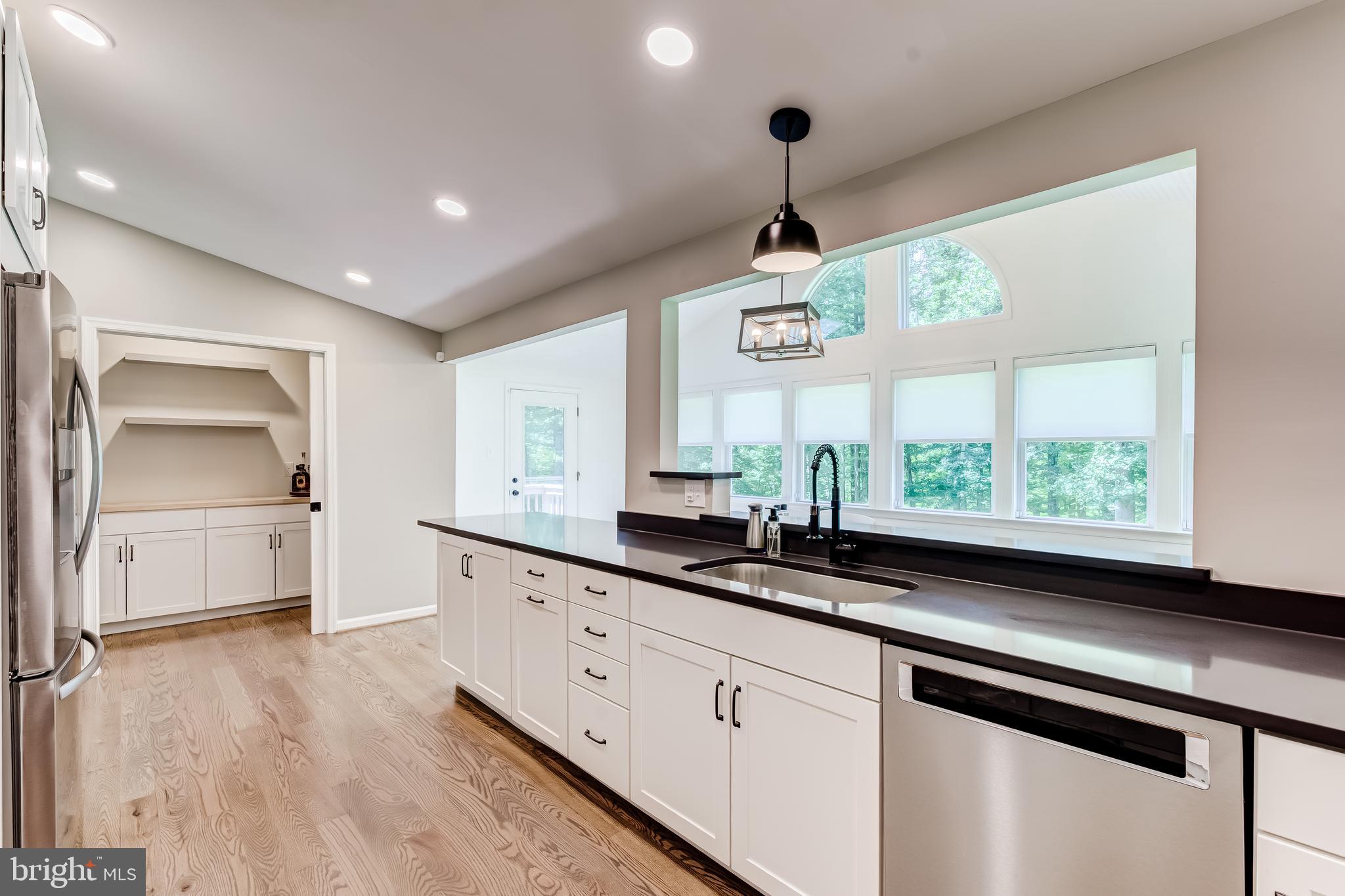 BRENTWOOD - Residential